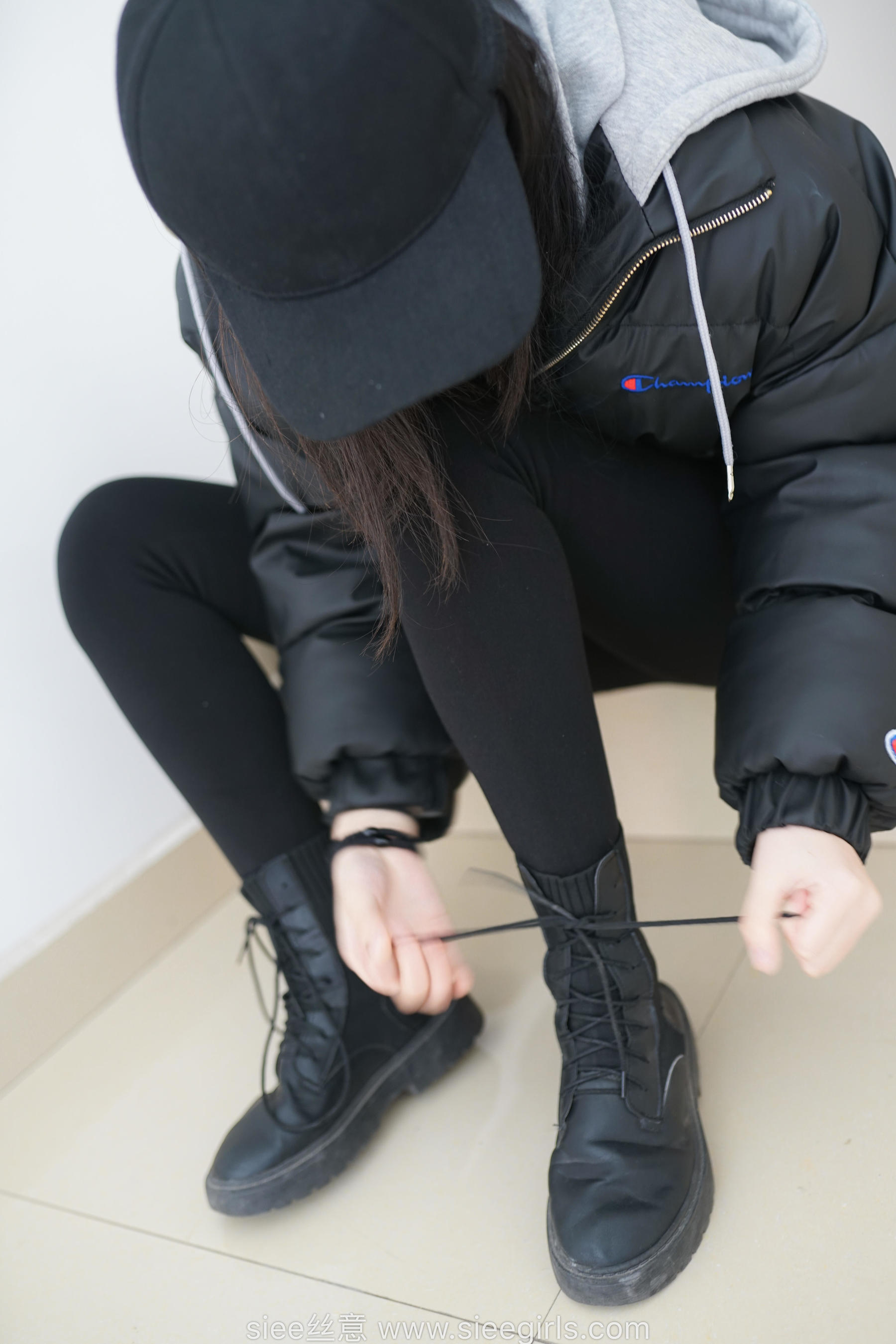 [丝意SIEE] No.433 含含《伊人在水一方》