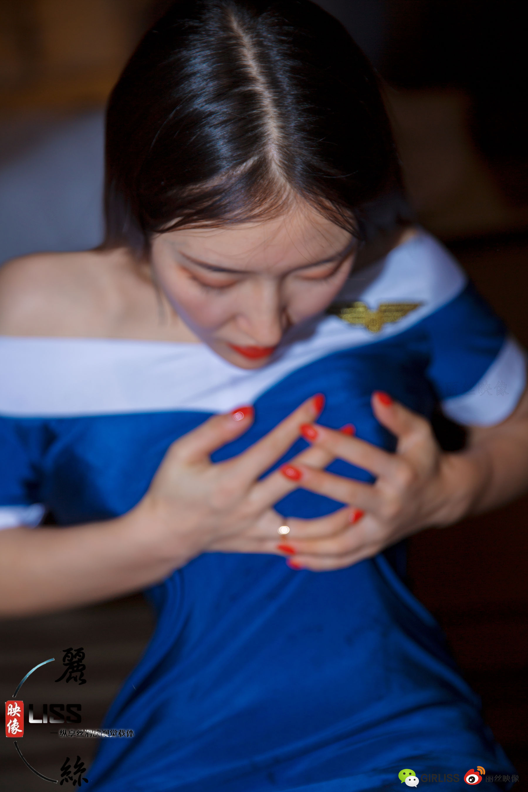 [丽丝映像GIRLISS]  《黑丝美腿丝足 空乘制服 - 4》
