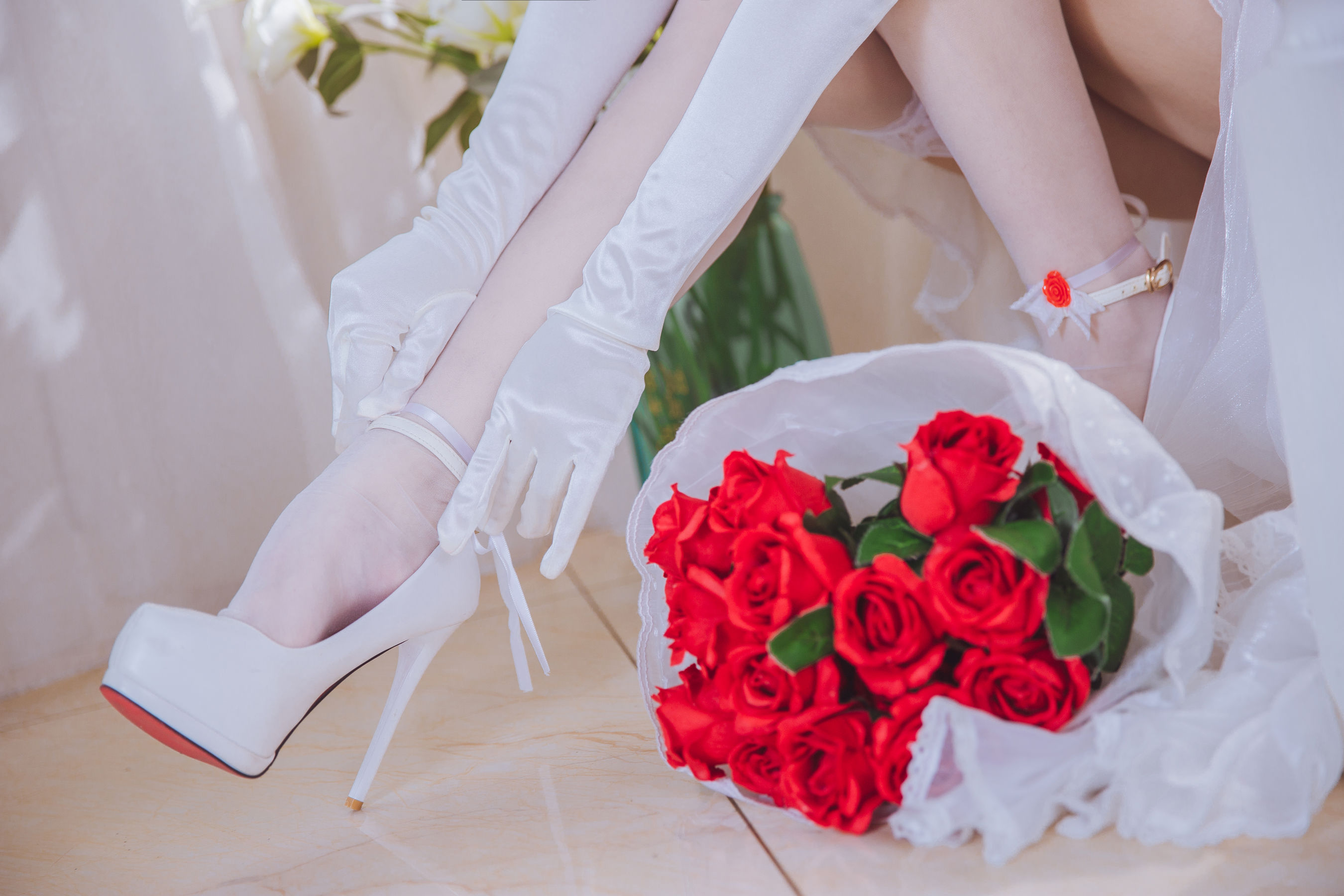 [喵糖映画] VOL.123  日奈娇《花嫁cos》