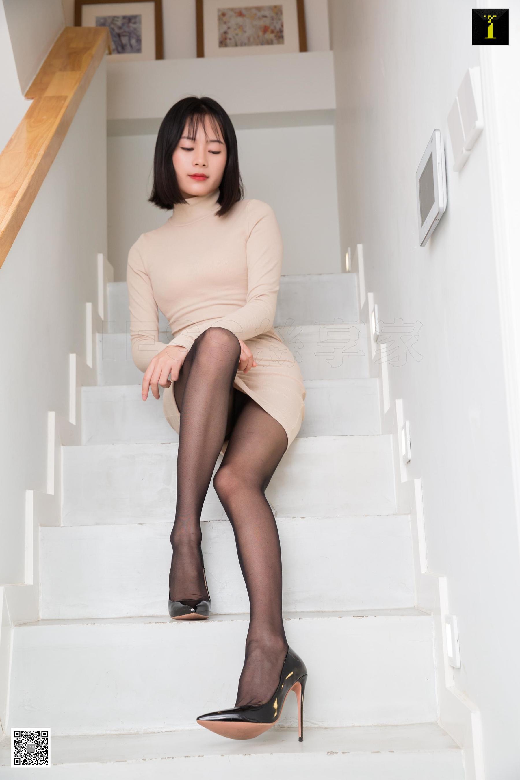 [异思趣向IESS] 模特小小 《家有仙妻》