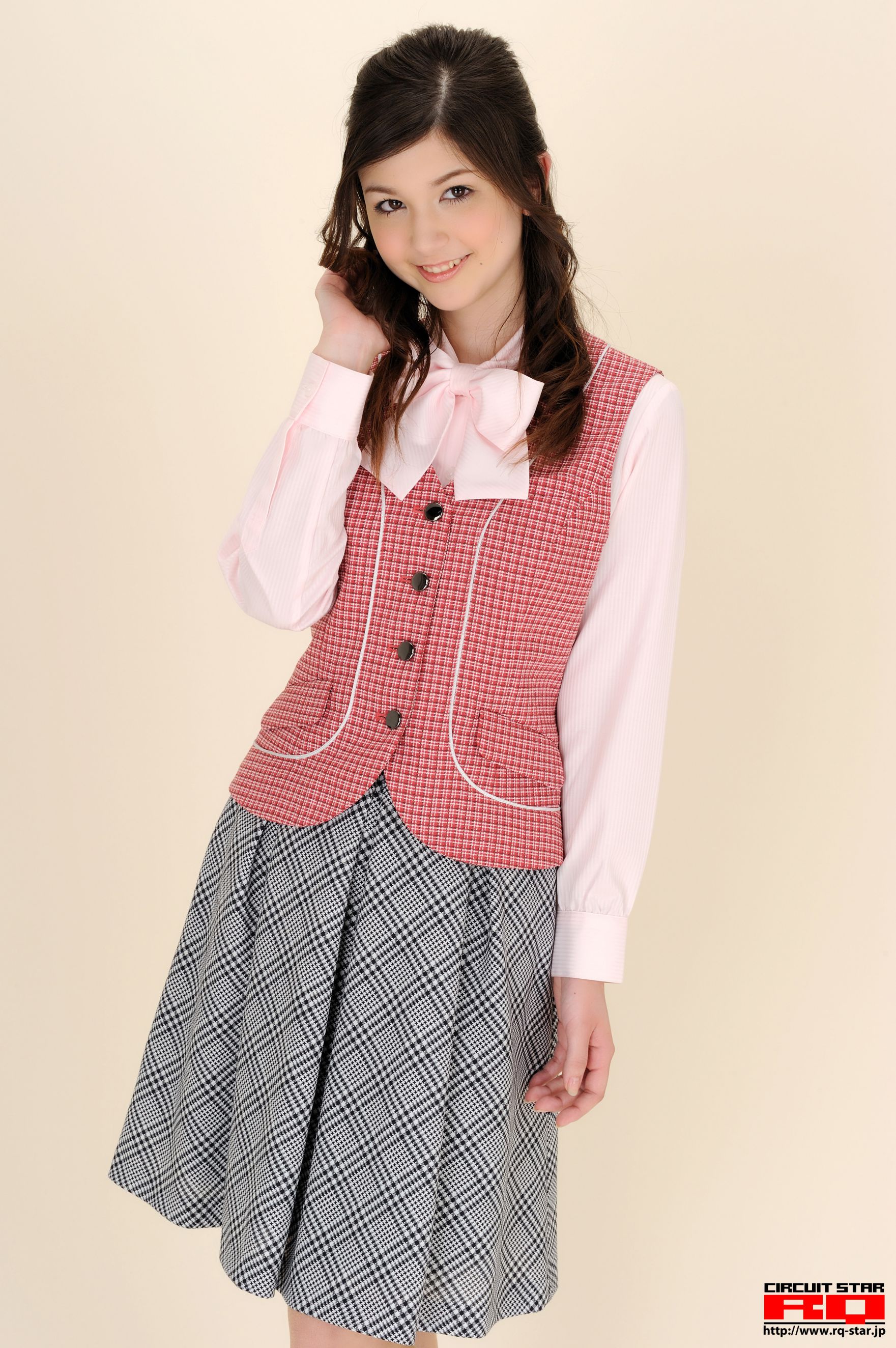 [RQ-STAR] NO.00362 Amy Kubo 久保エイミー Office Lady 写真集