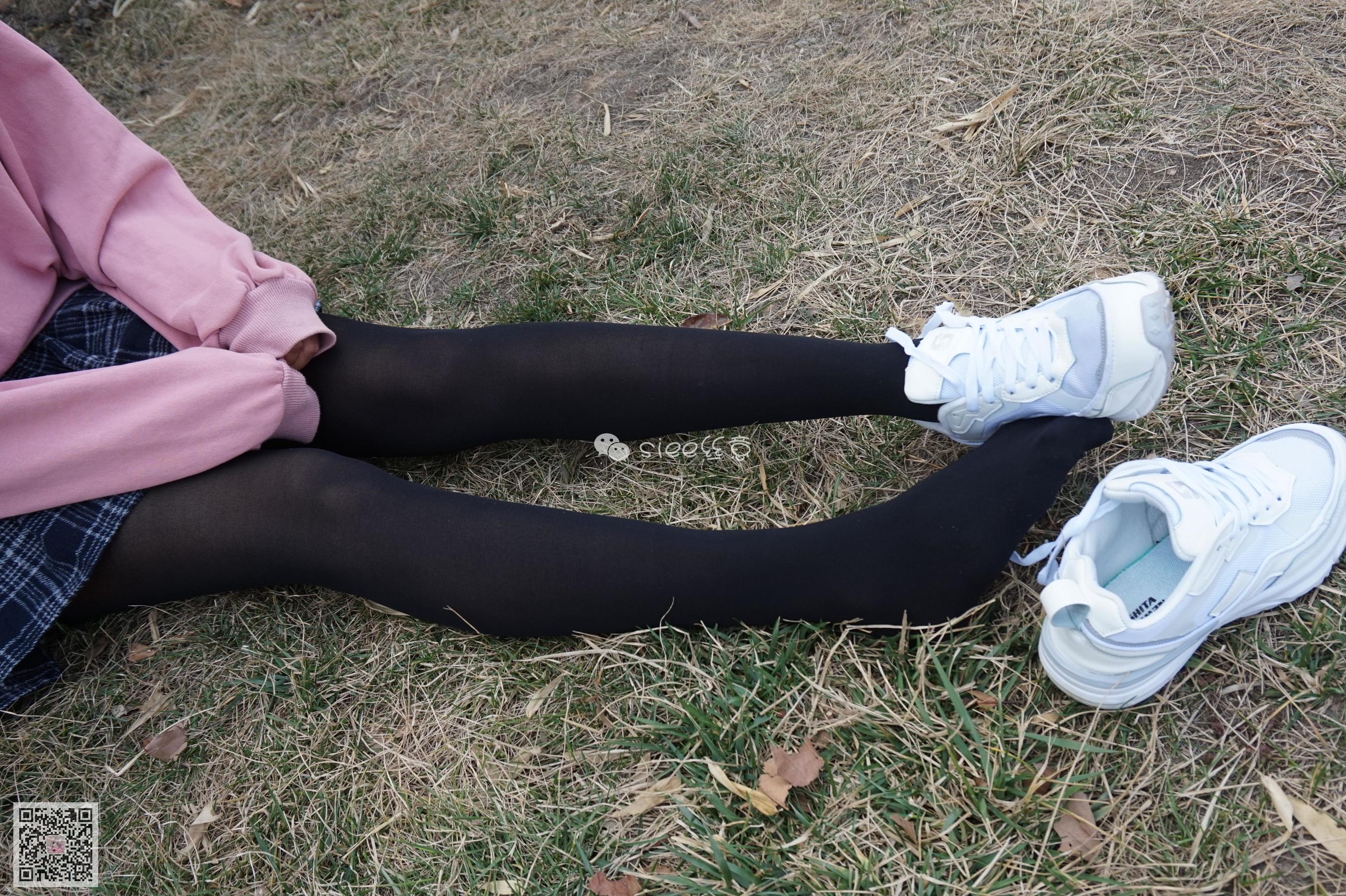 [丝意SIEE] No.061 楠楠 中厚黑丝