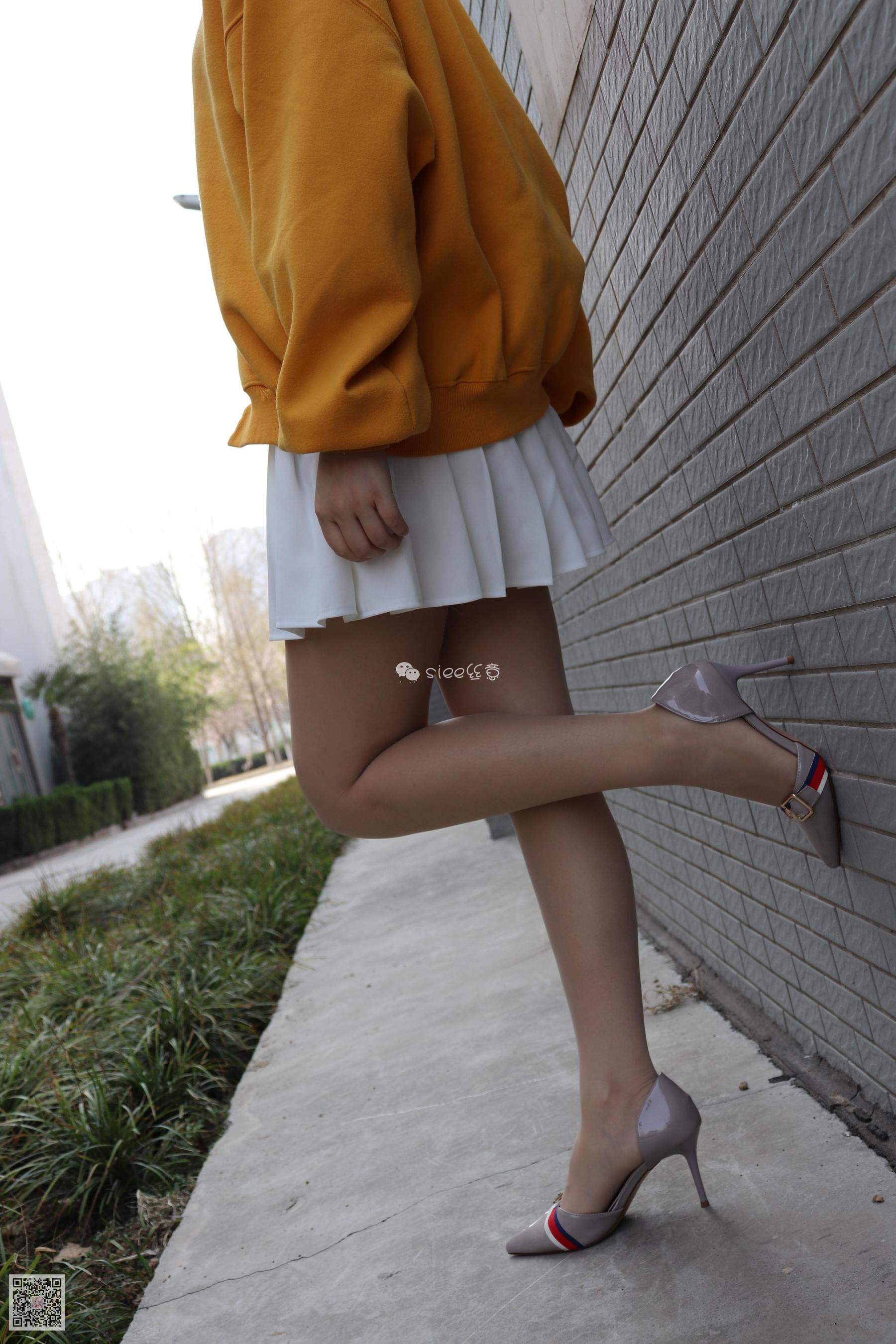 [丝意SIEE] No.064 依依 高跟肉丝