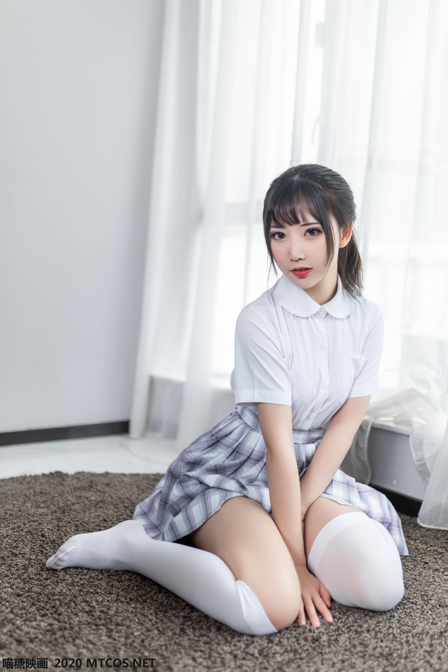 [喵糖映画] JKL.001 面饼仙儿 制服少女