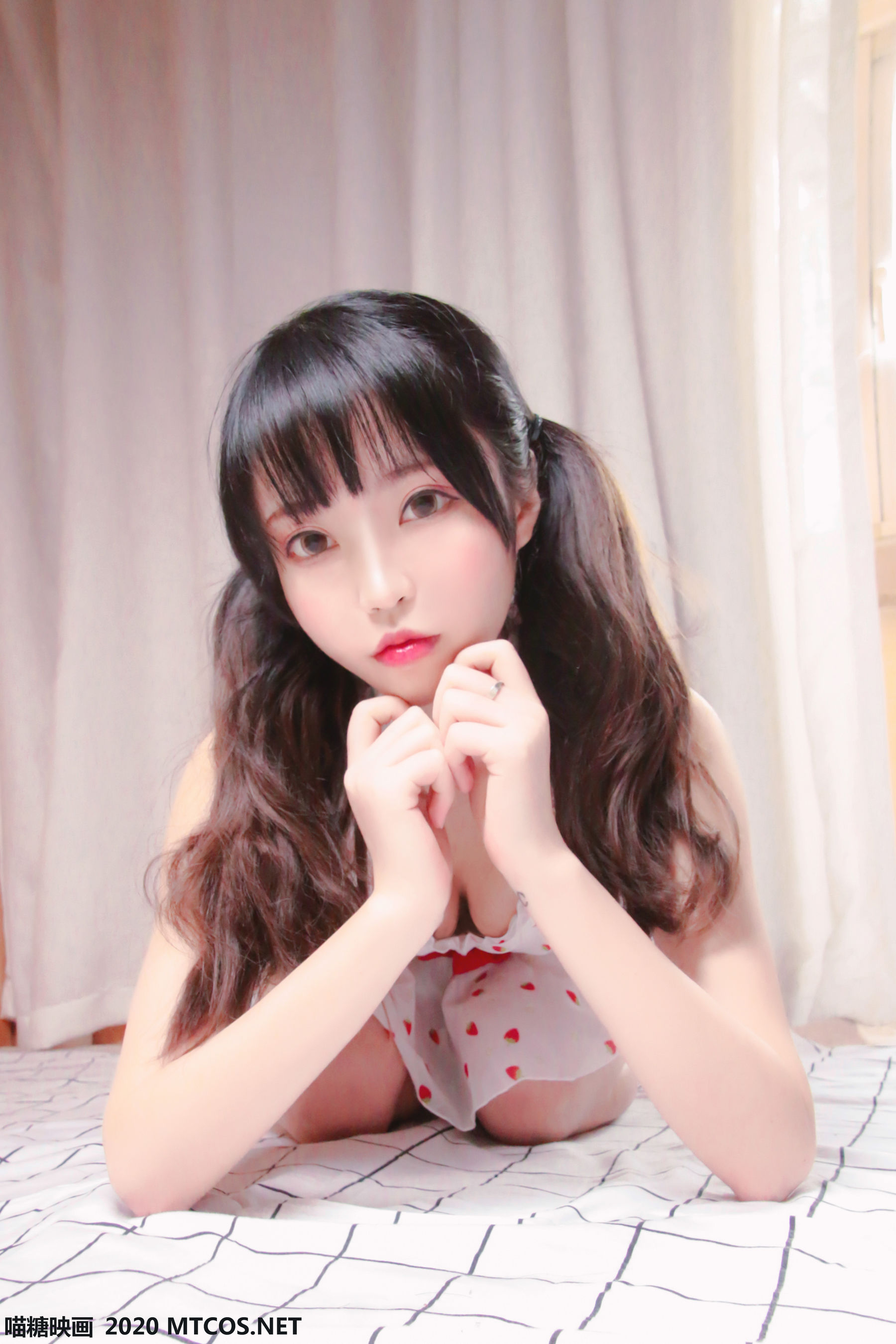 [喵糖映画] VOL.145 白易子教主 小草莓睡衣
