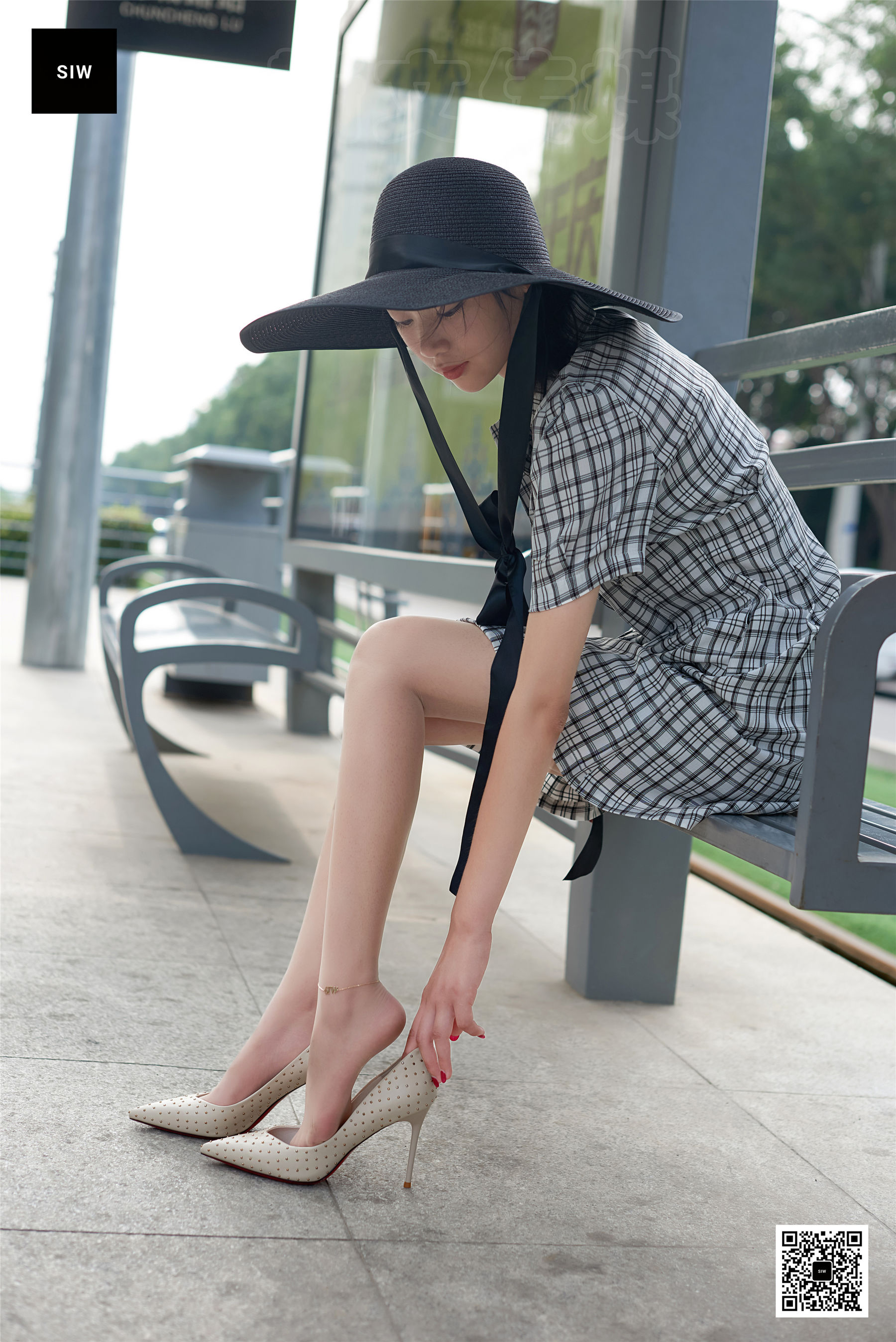 [斯文传媒SIW]  丽莉 月台少女