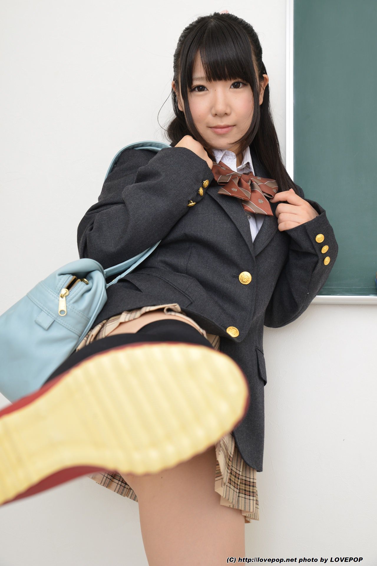 [LOVEPOP] Aisu Kokoa 愛須心亜 Photoset 06