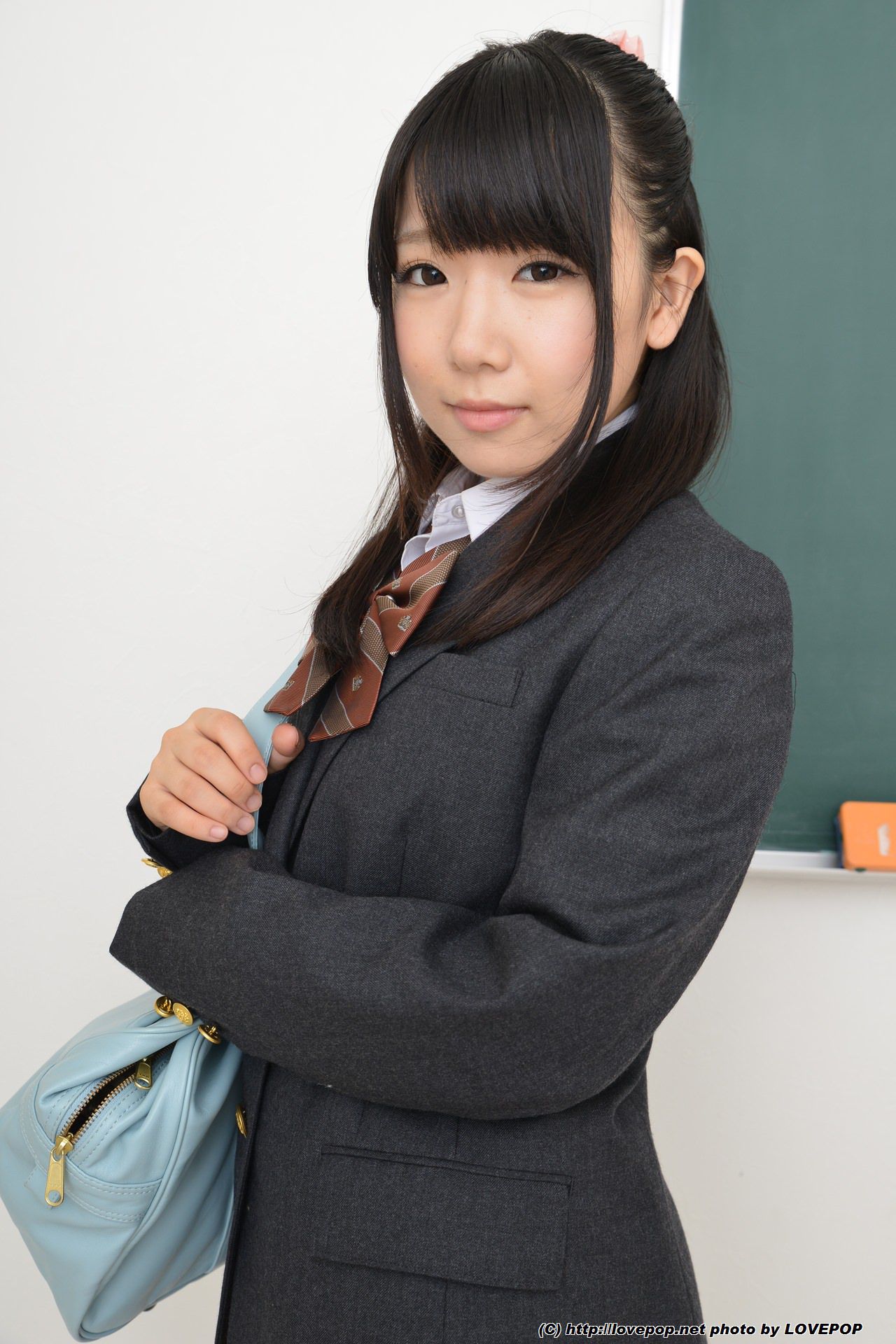[LOVEPOP] Aisu Kokoa 愛須心亜 Photoset 06