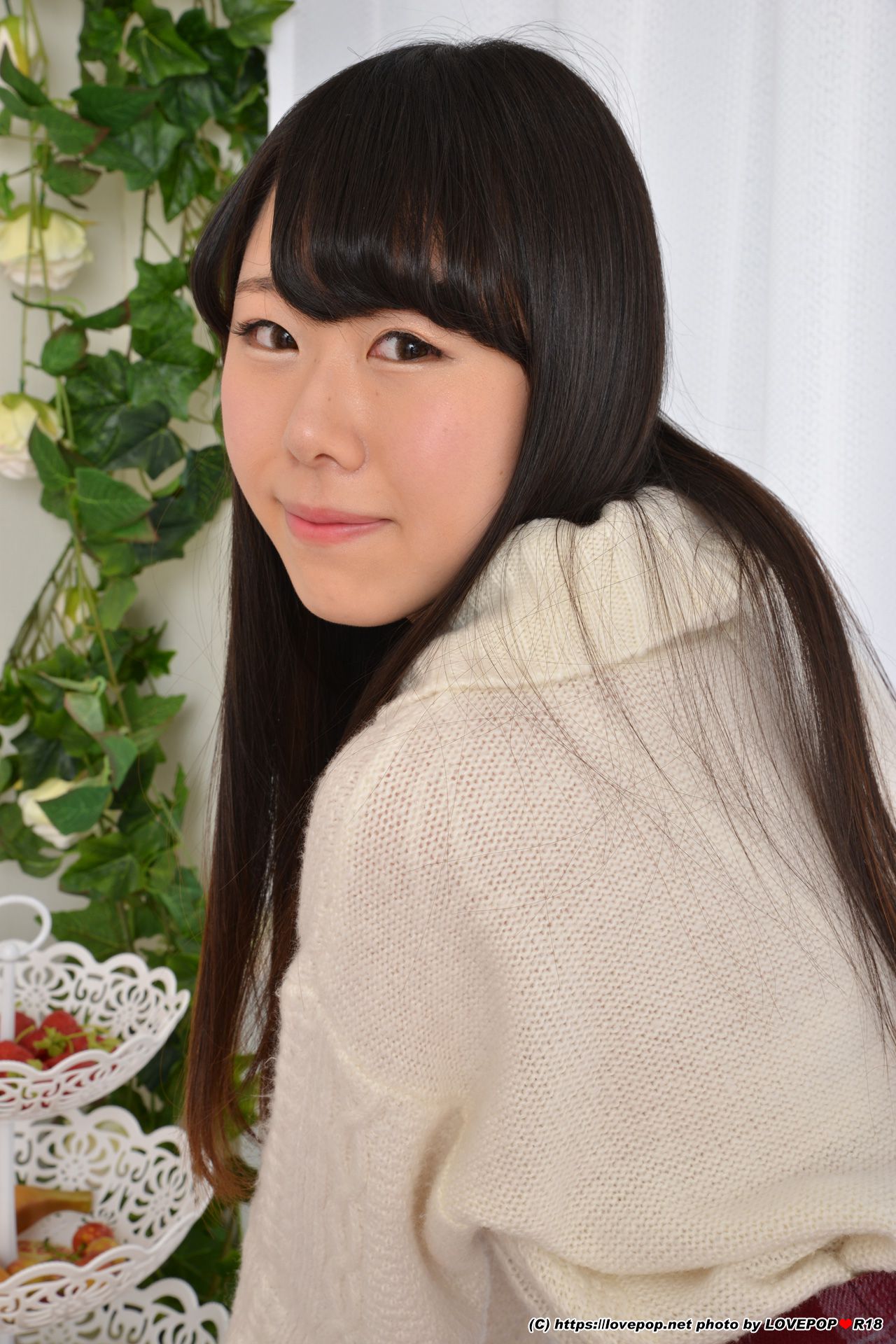[LOVEPOP] Kanon Momoha 百葉花音 Photoset 05