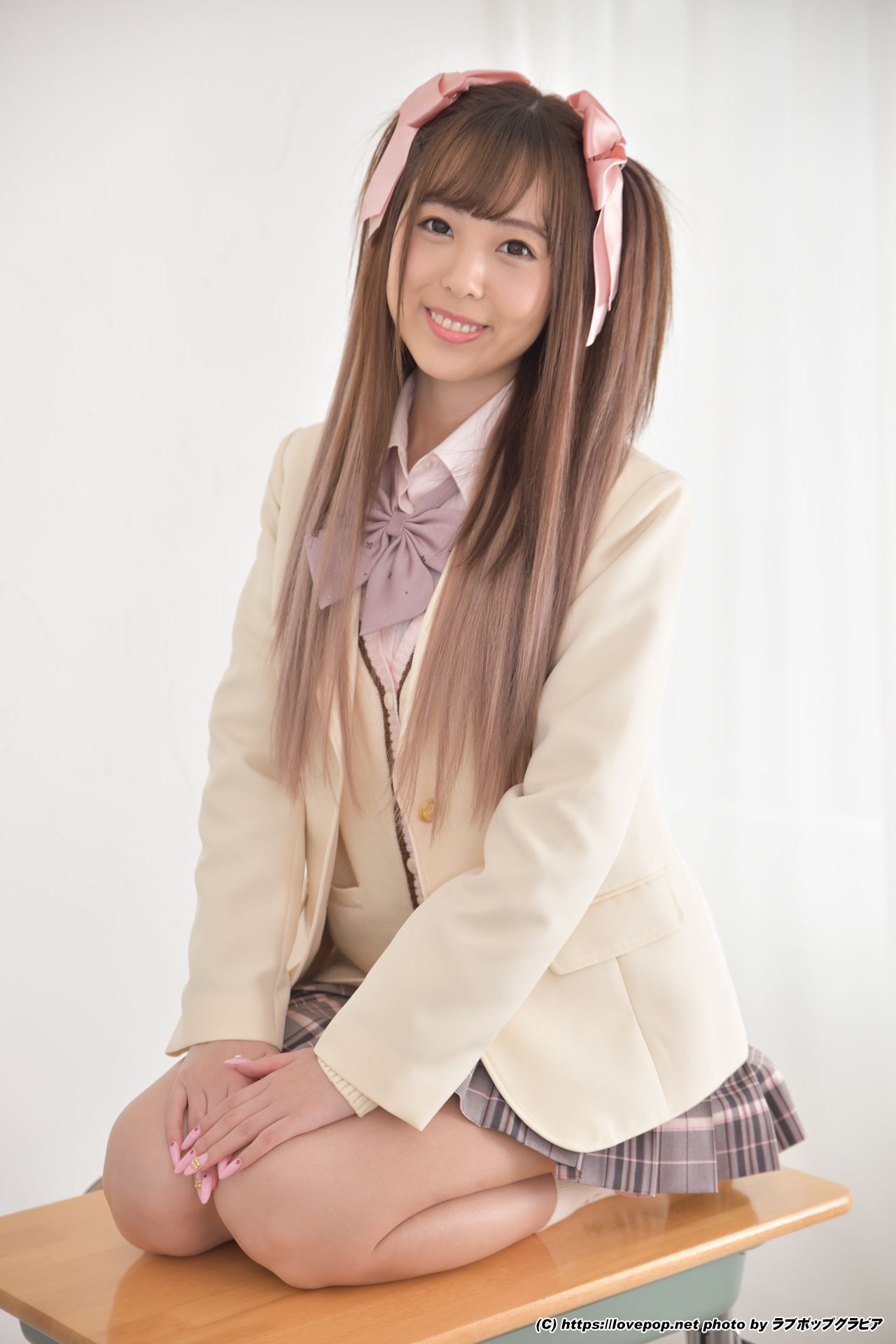 [LOVEPOP] Shion Kusakawa 草川紫音 Photoset 02