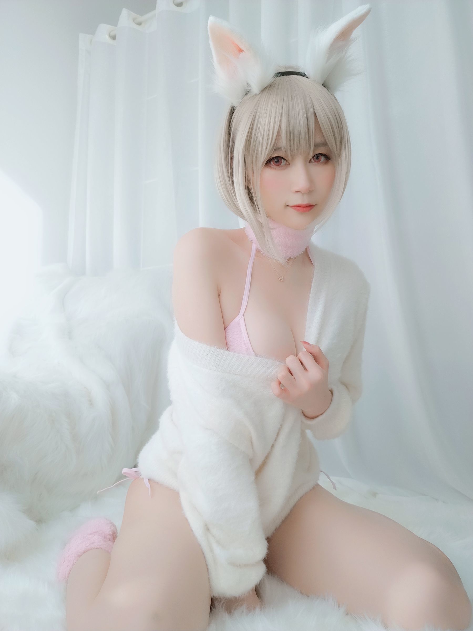 Coser小姐姐白银 小白兔