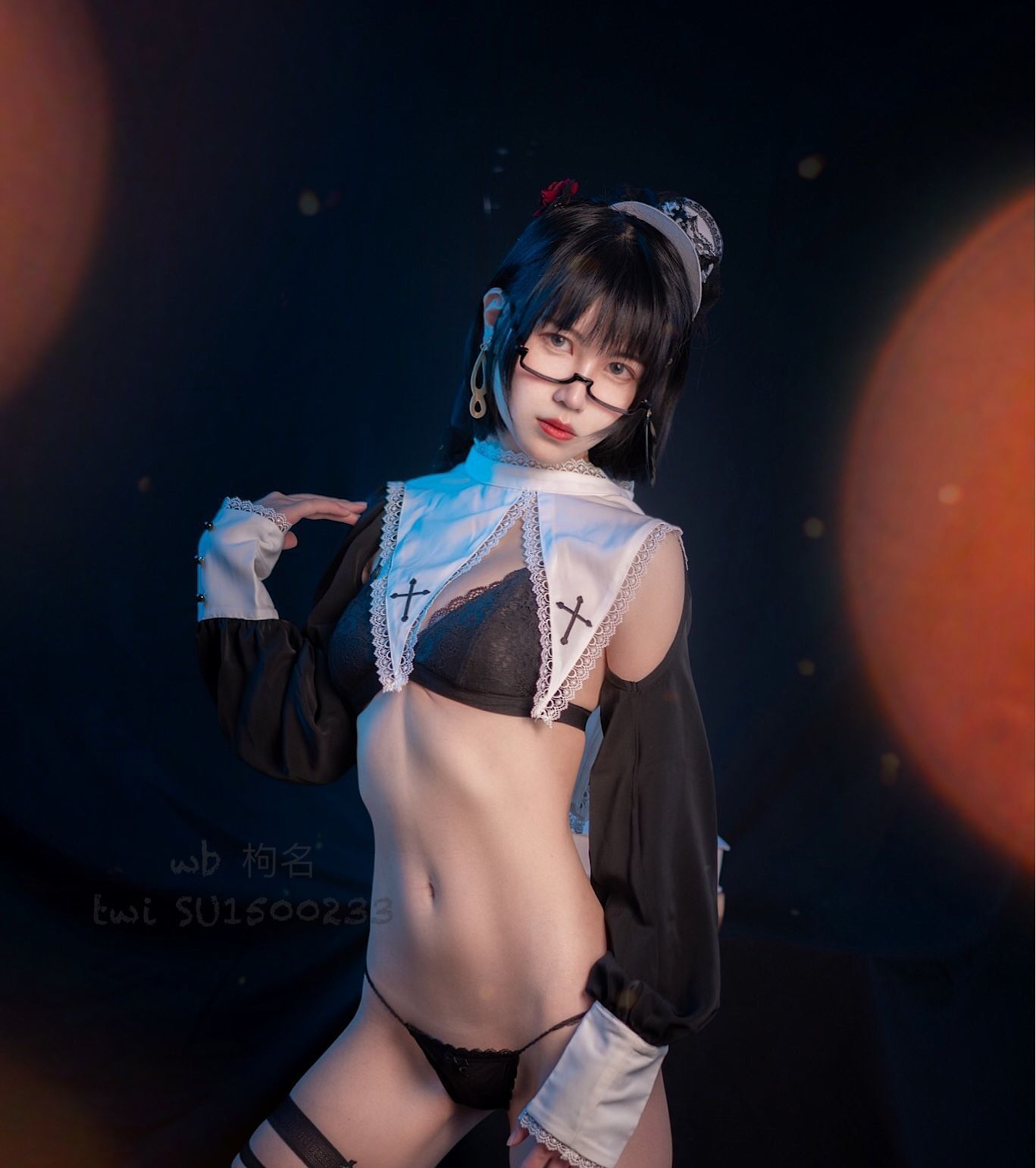 COSER美女逐月su 修女