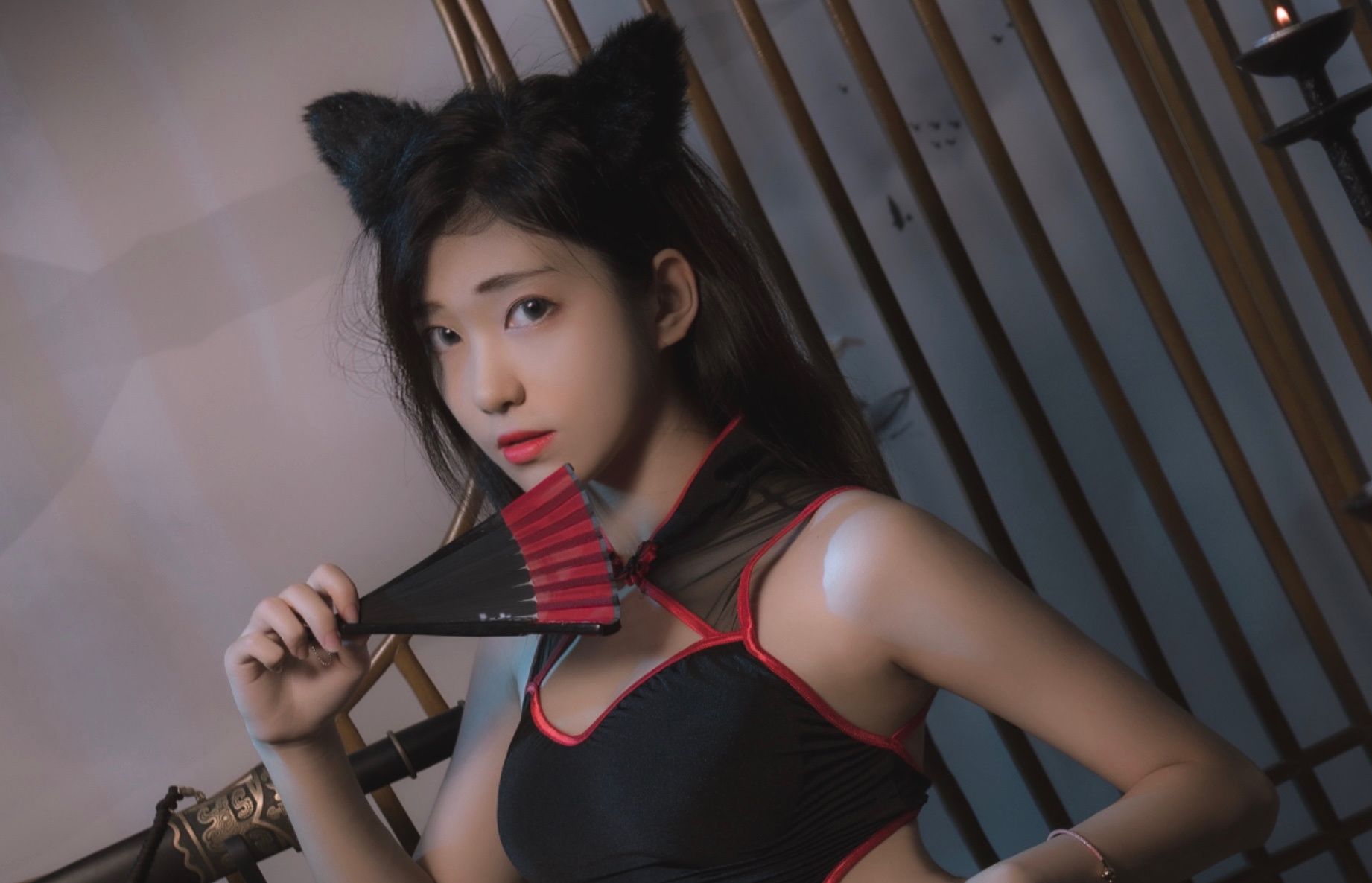 动漫博主南桃Momoko 黑旗袍