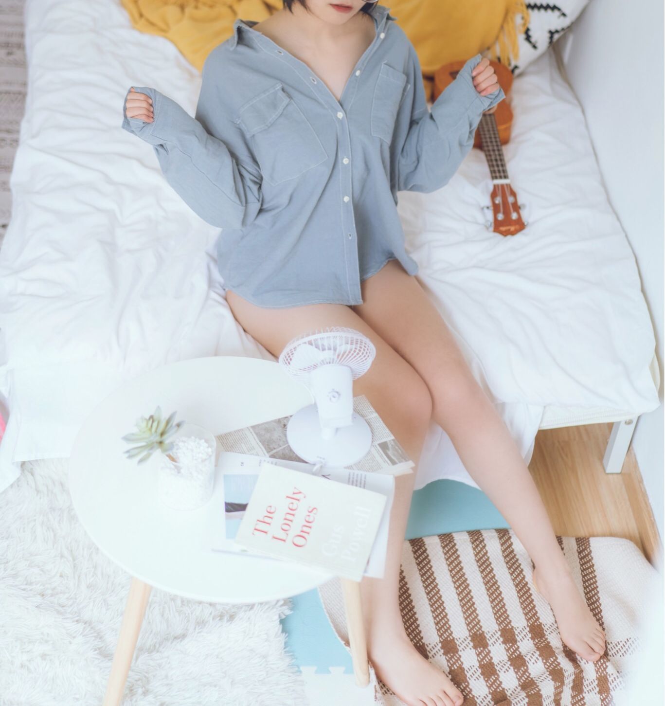 COSER美女逐月su 蓝色衬衫