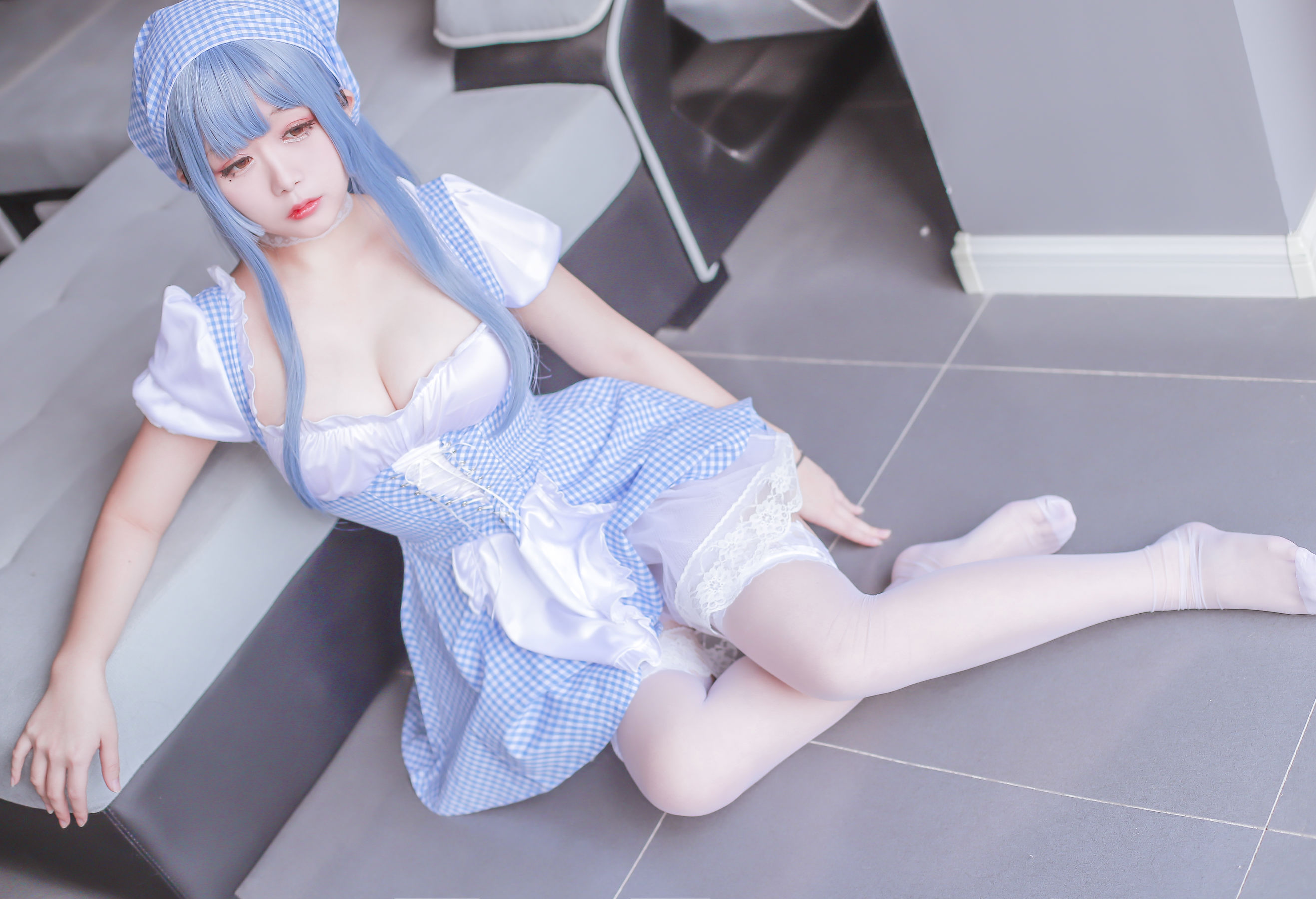 Cosplay日奈娇 蓝色女仆
