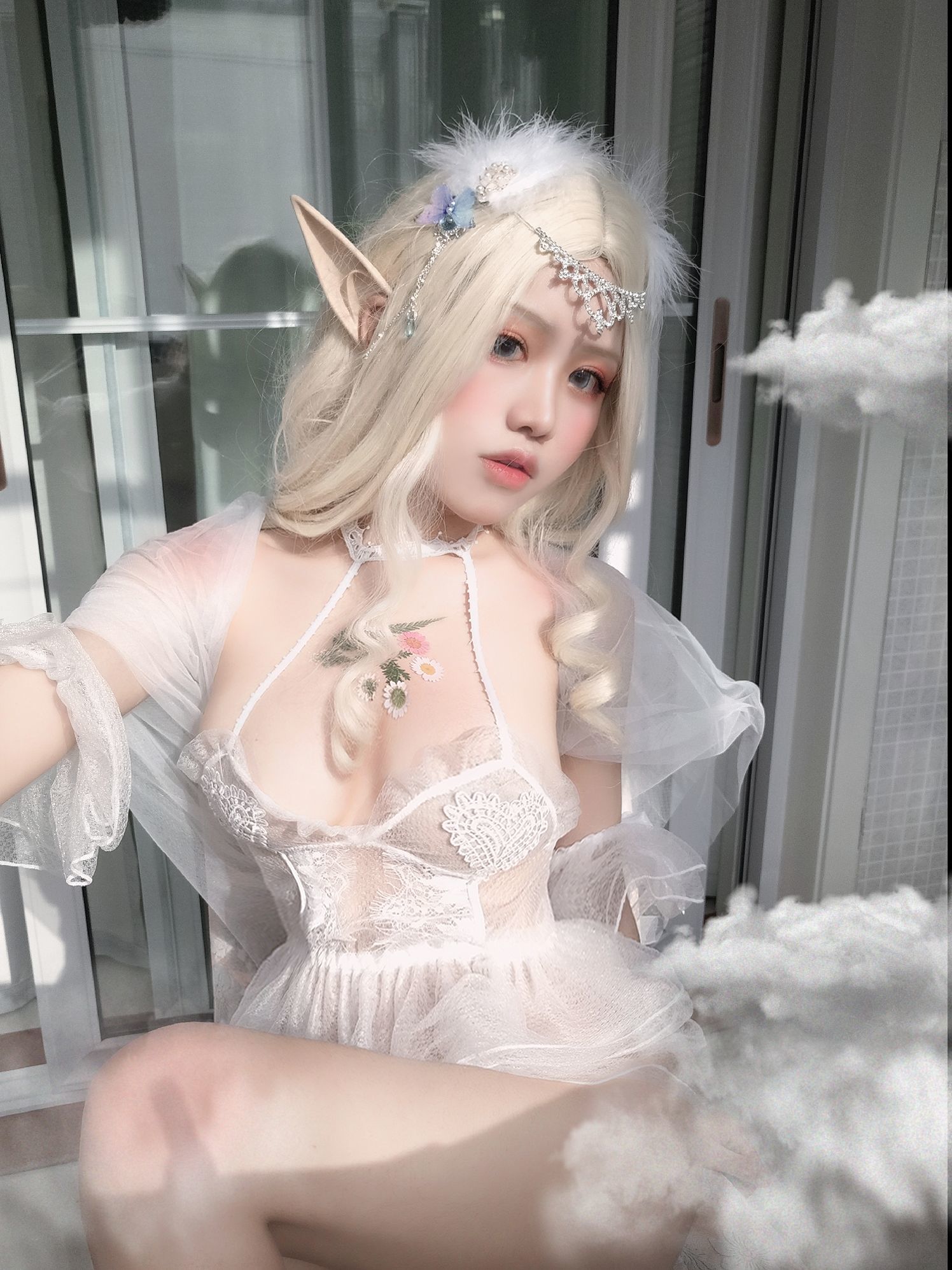 一笑芳香沁写真 少女与花
