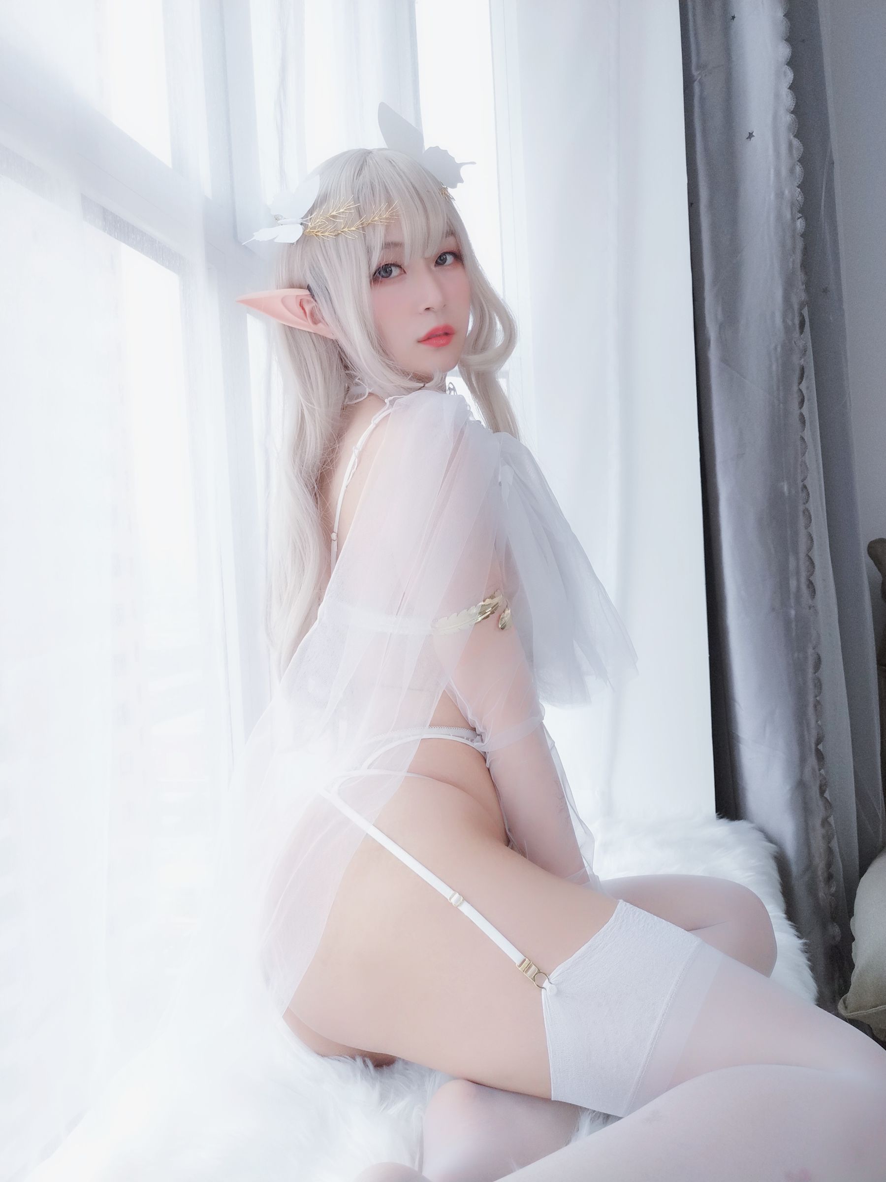 Coser小姐姐白银 纯白精灵