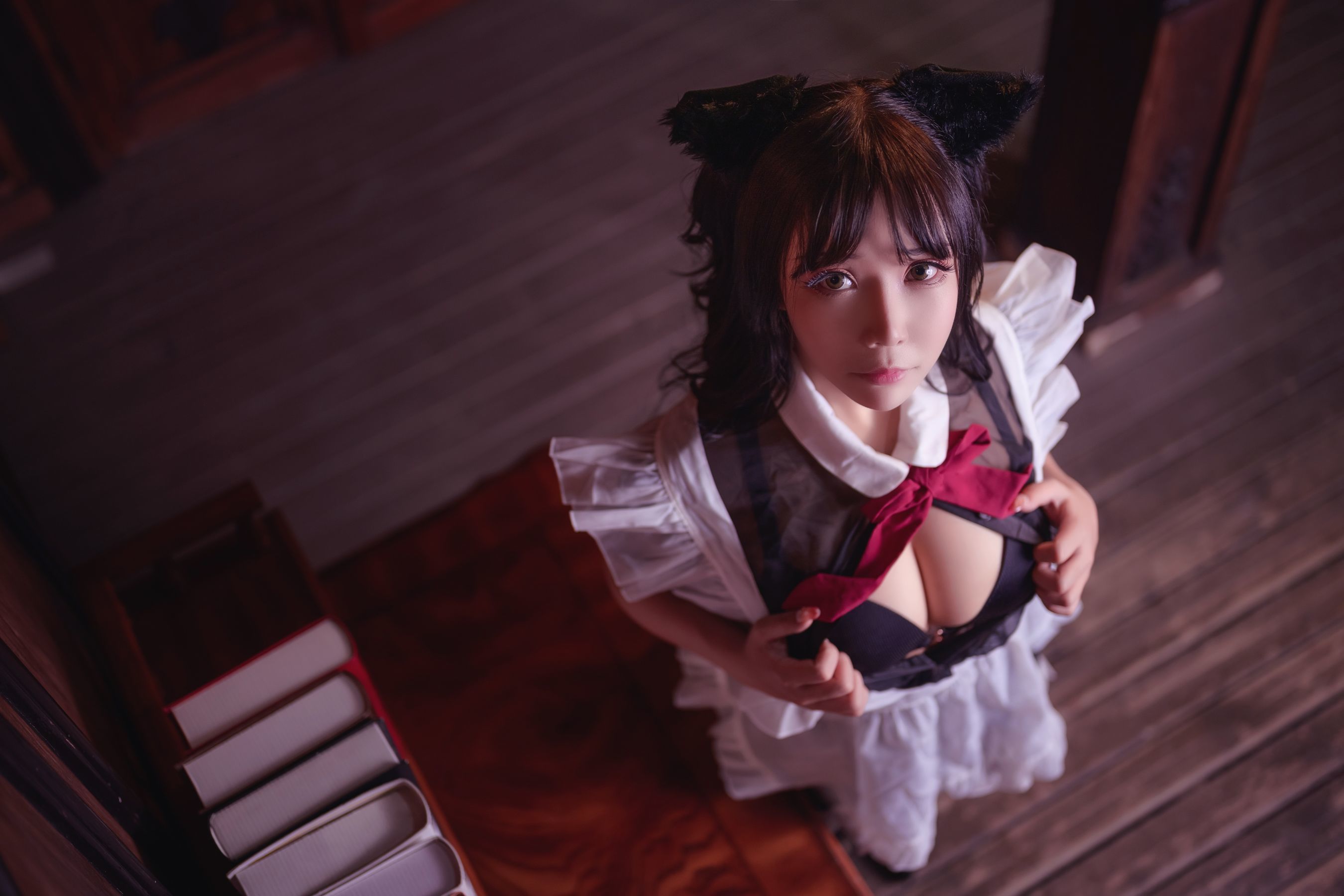二次元妹子抱走莫子aa 黑丝猫咪小女仆