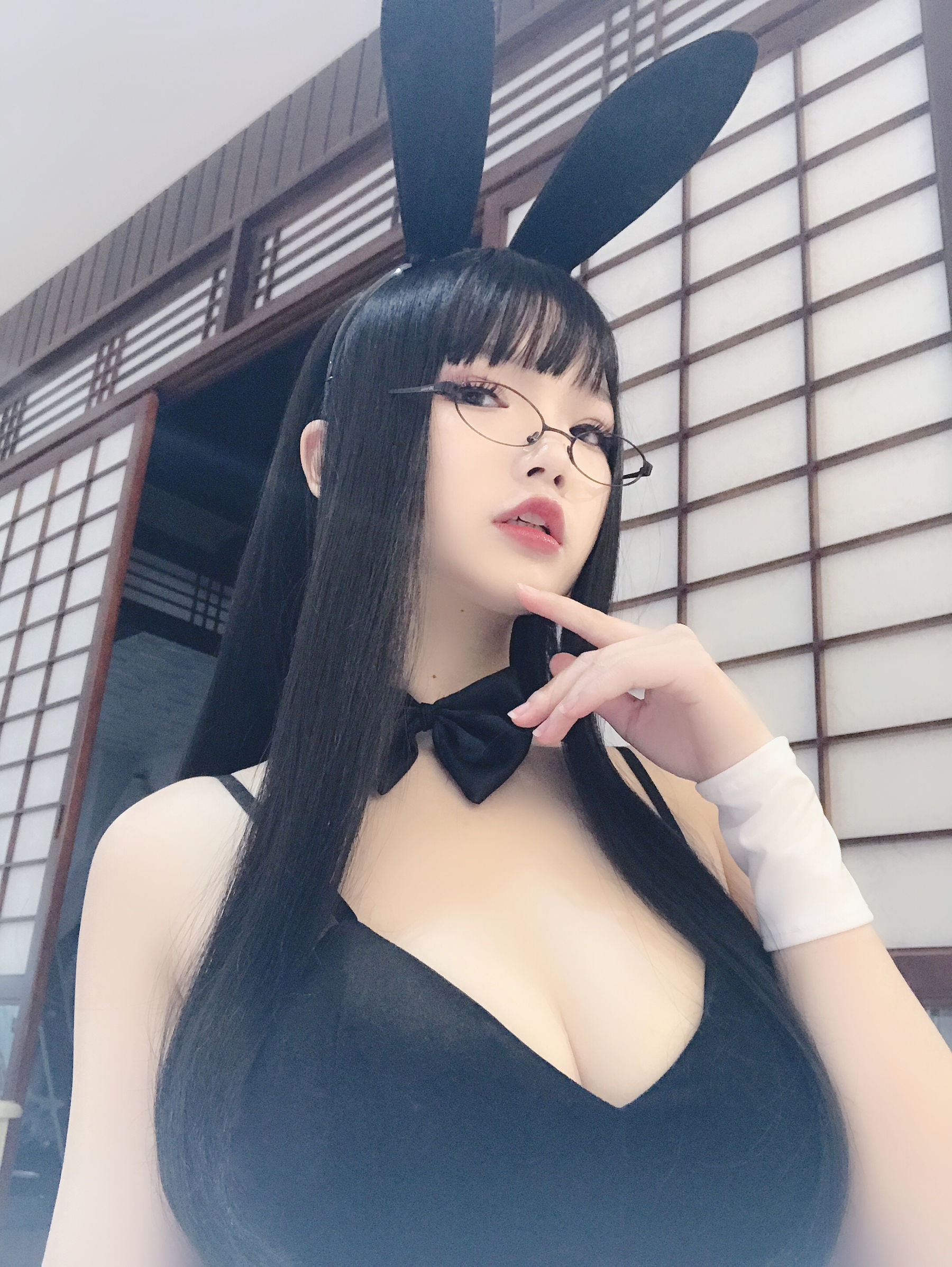 动漫博主雪晴Astra 眼镜兔子扮演