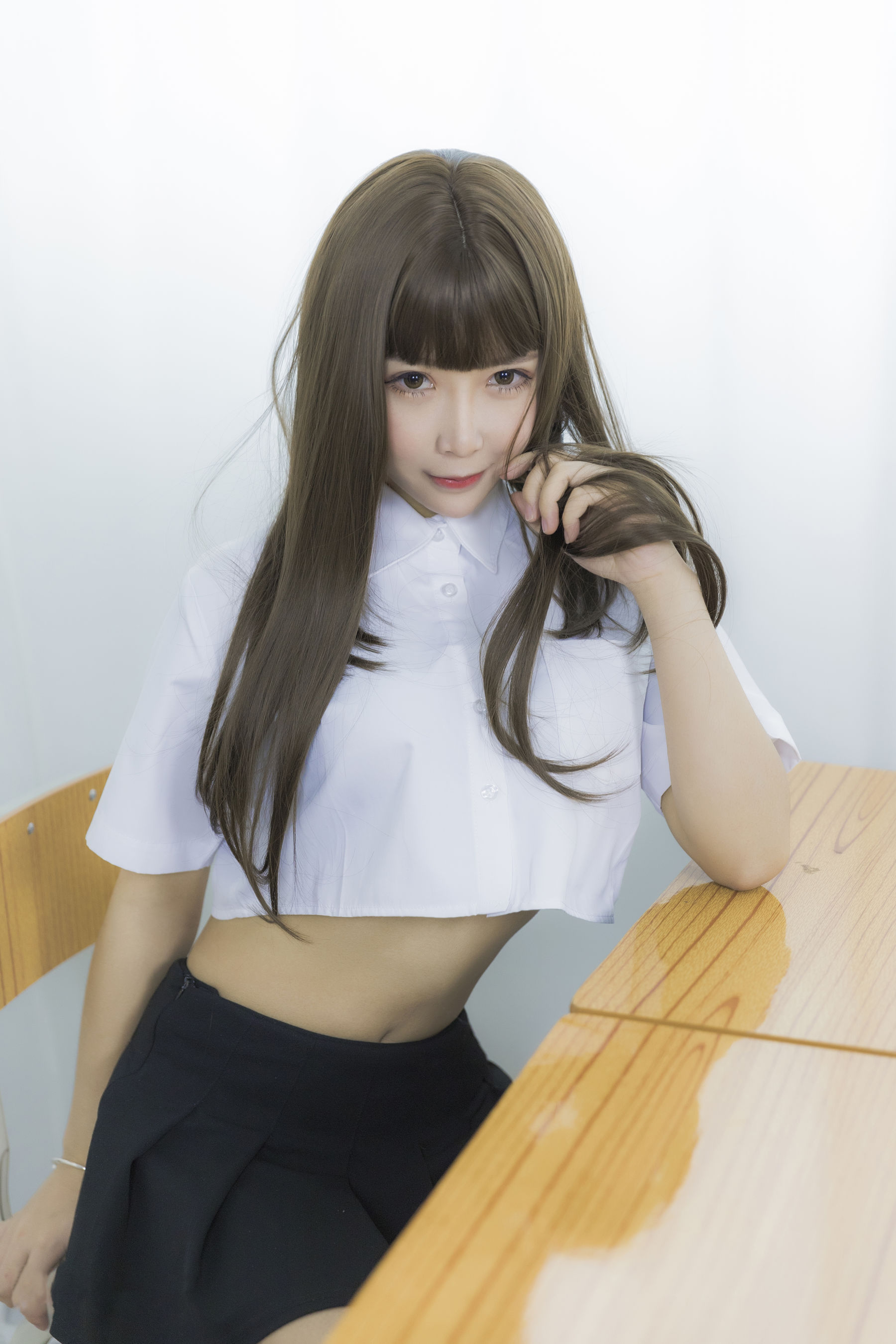 二次元妹子抱走莫子aa 等你下课