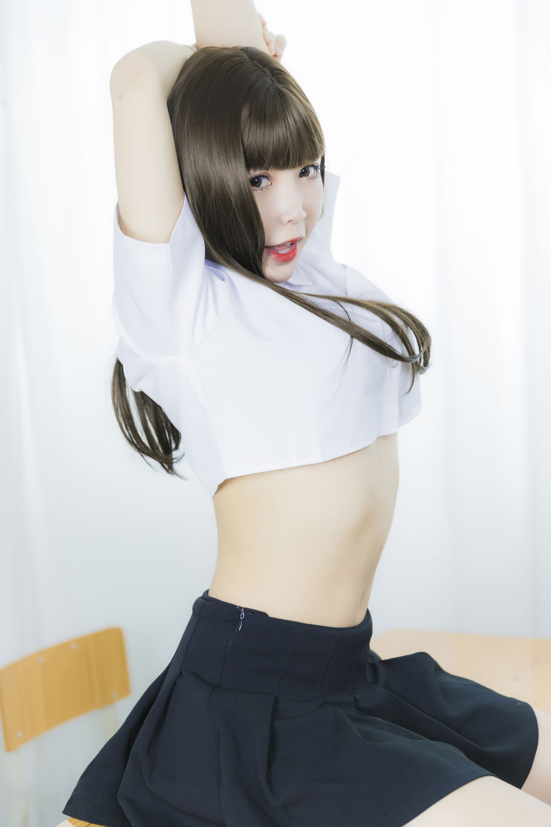 二次元妹子抱走莫子aa 等你下课