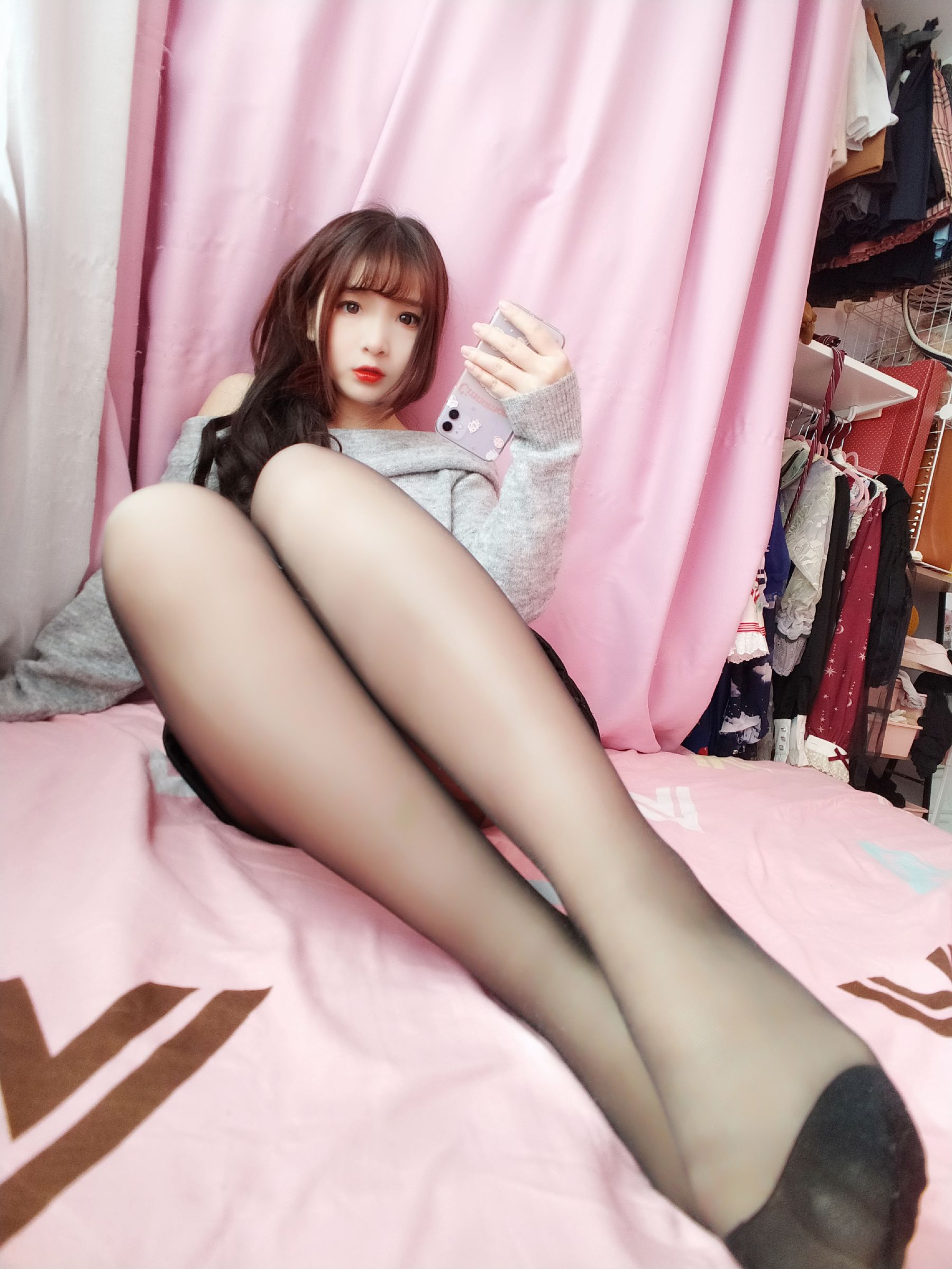 二次元美女古川kagura 浪漫诱惑黑丝长袜