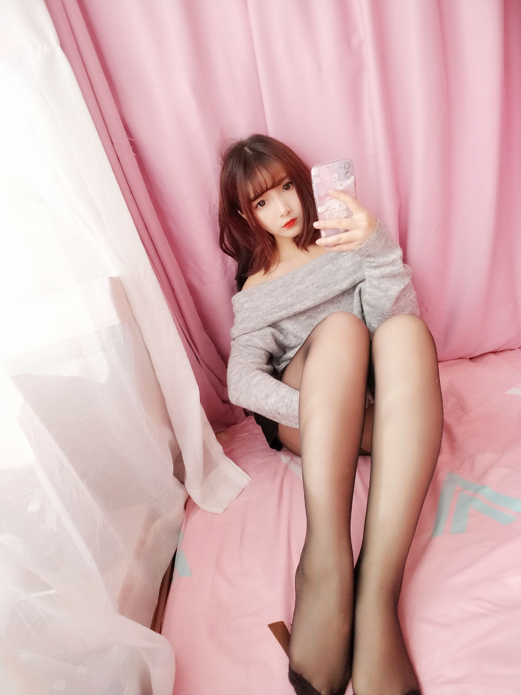 二次元美女古川kagura 浪漫诱惑黑丝长袜