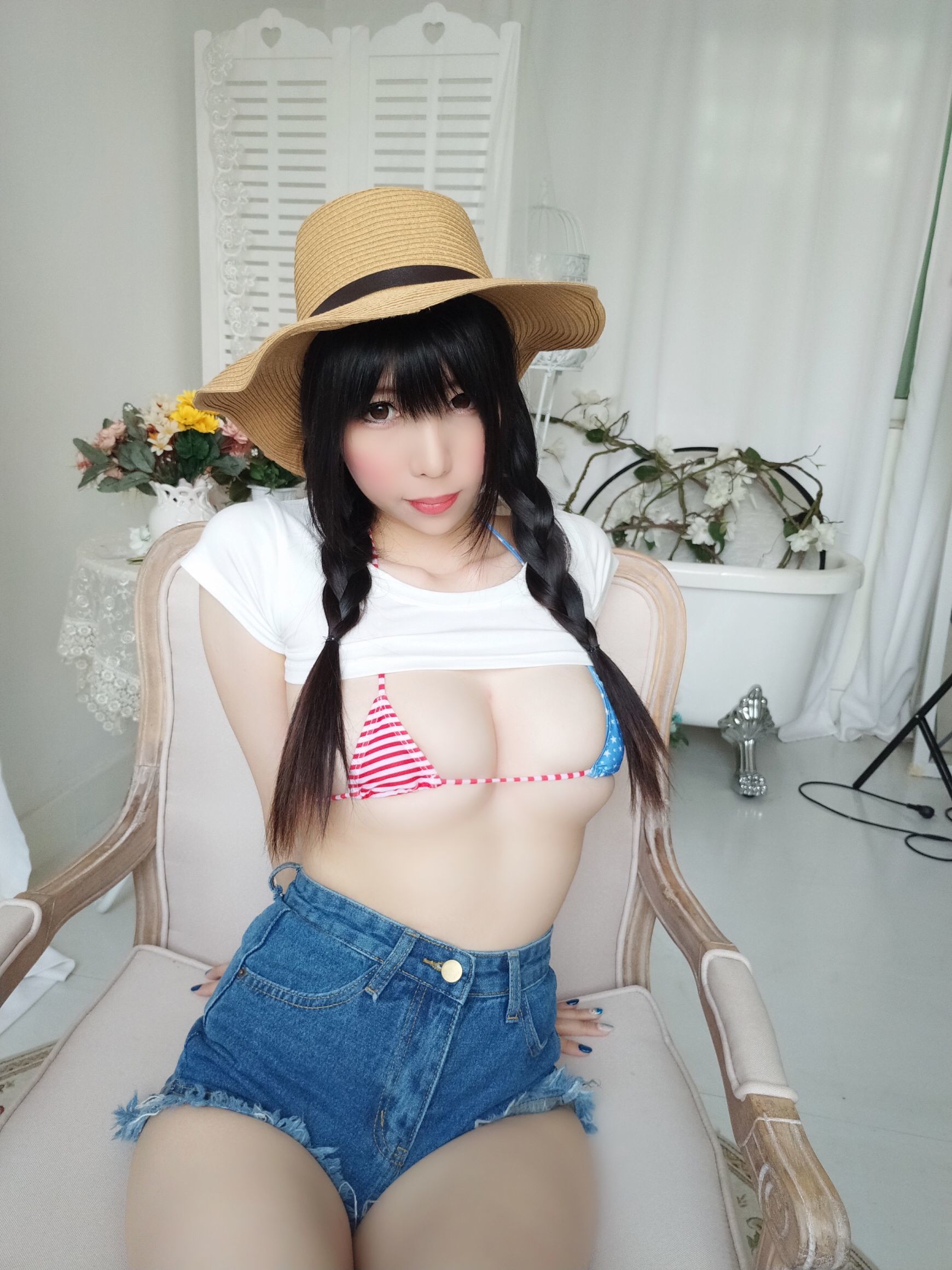 二次元巨乳美女鹿野希 牛仔女郎