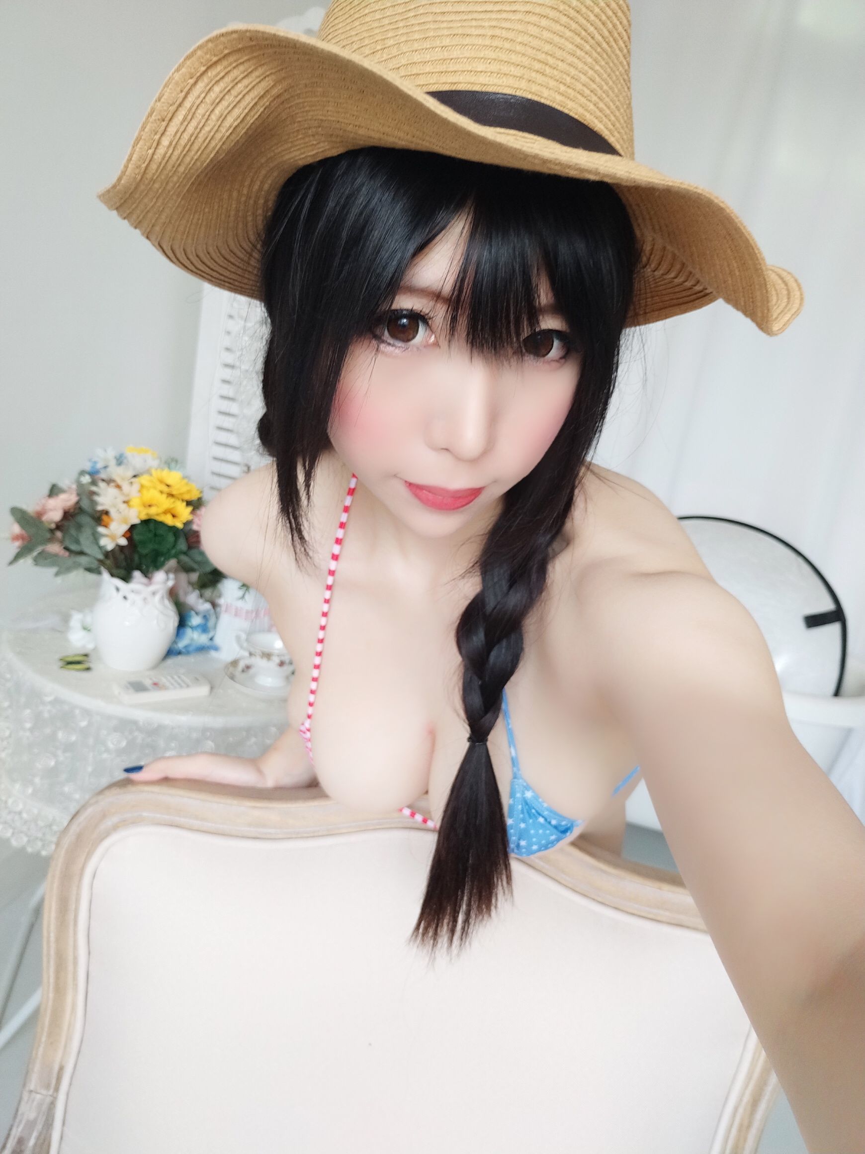 二次元巨乳美女鹿野希 牛仔女郎