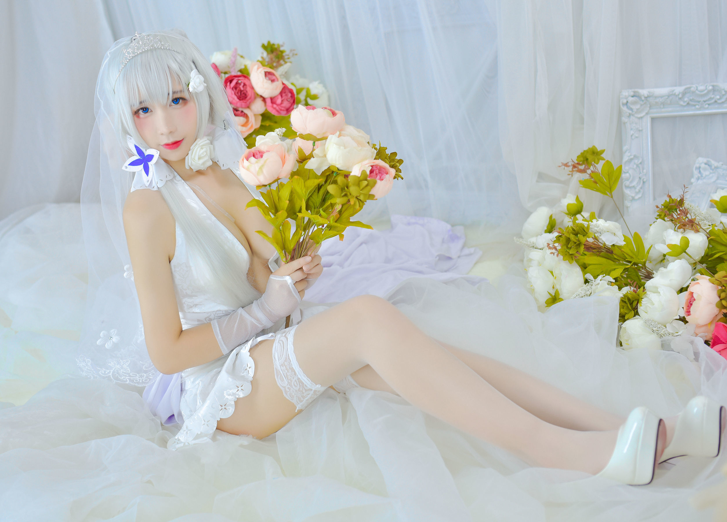 动漫博主九曲Jean 婚纱