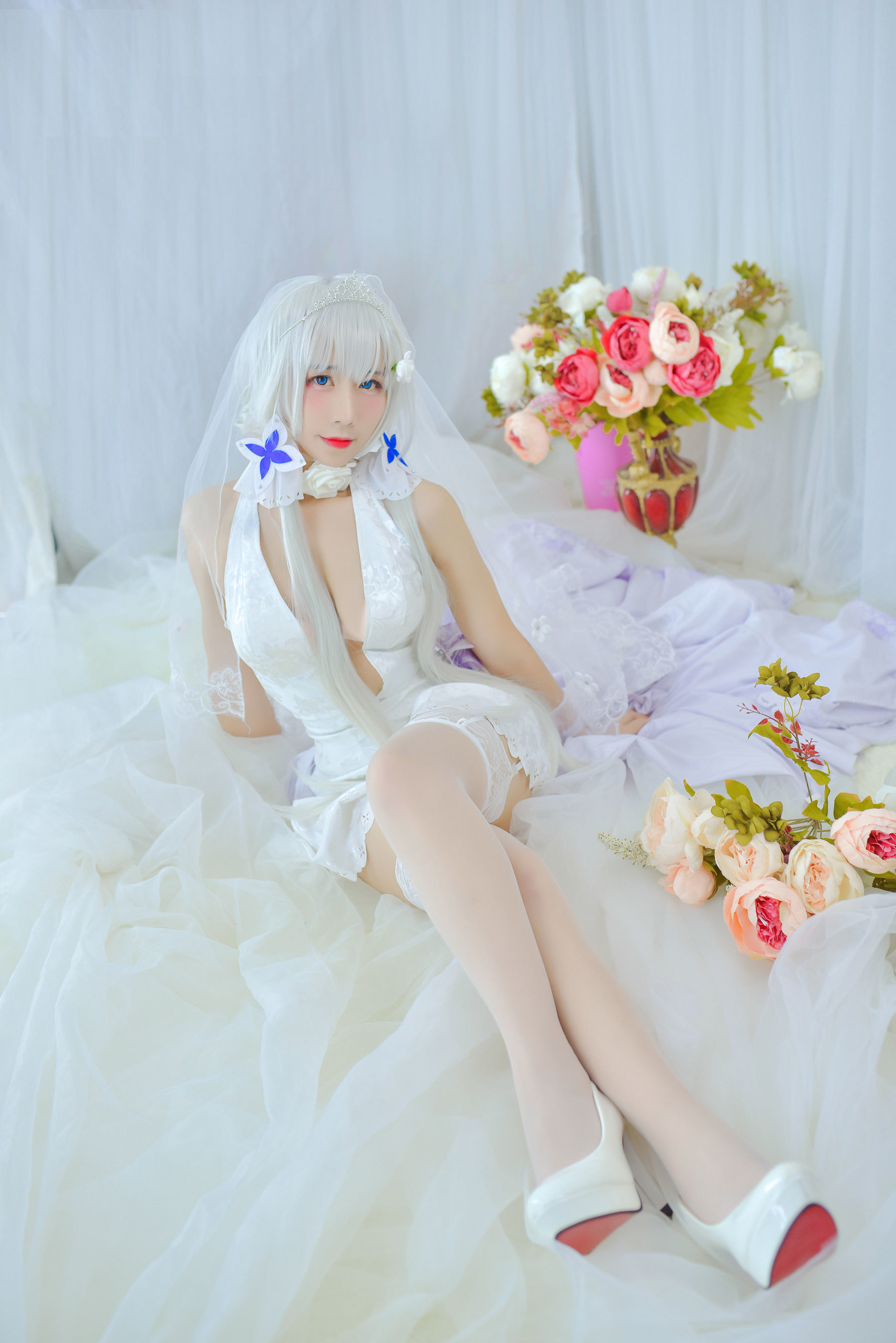 动漫博主九曲Jean 婚纱