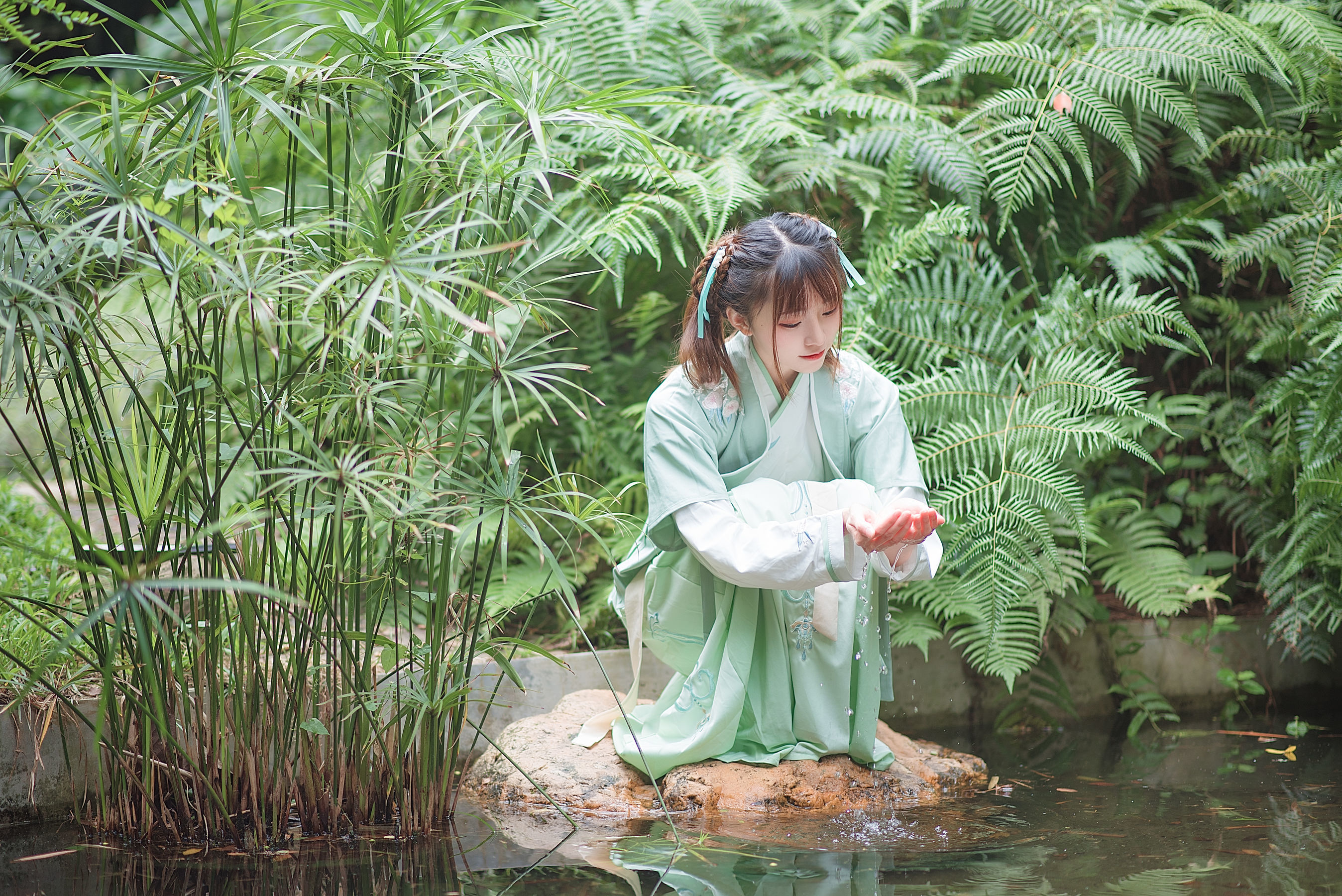 动漫博主Kitaro_绮太郎 娉娉袅袅十三余，豆蔻年华二月初