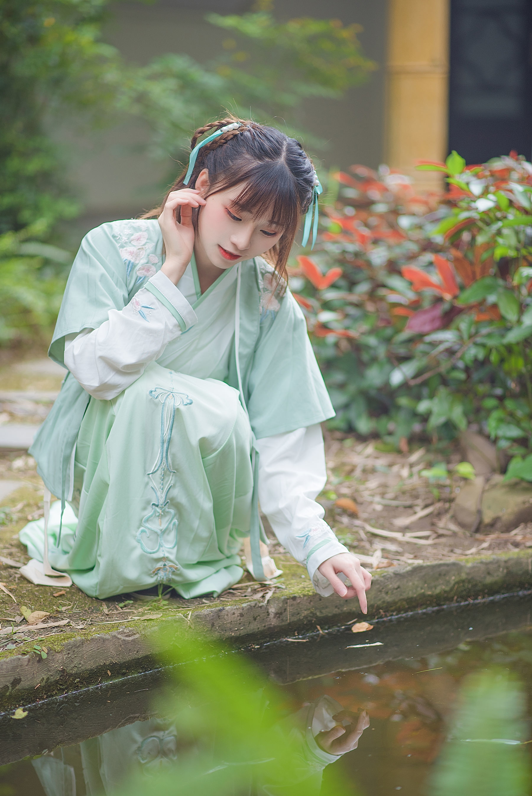 动漫博主Kitaro_绮太郎 娉娉袅袅十三余，豆蔻年华二月初