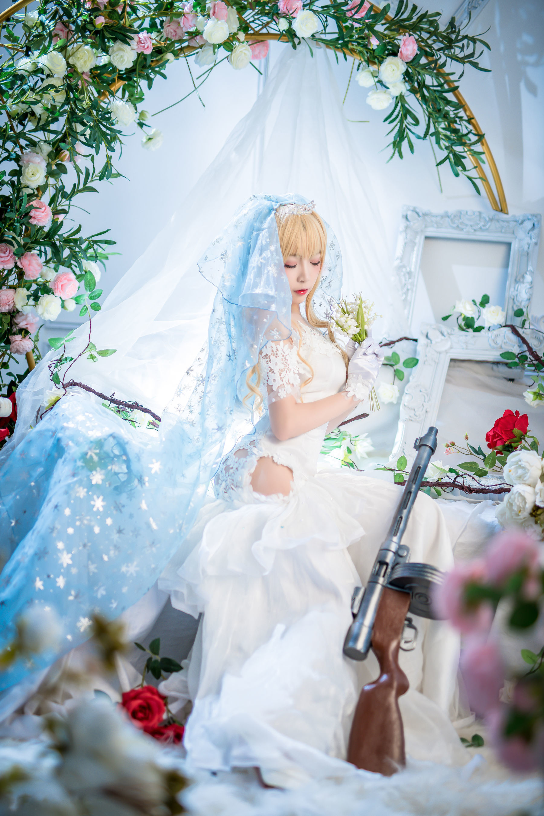 人气Coser二佐Nisa 花嫁