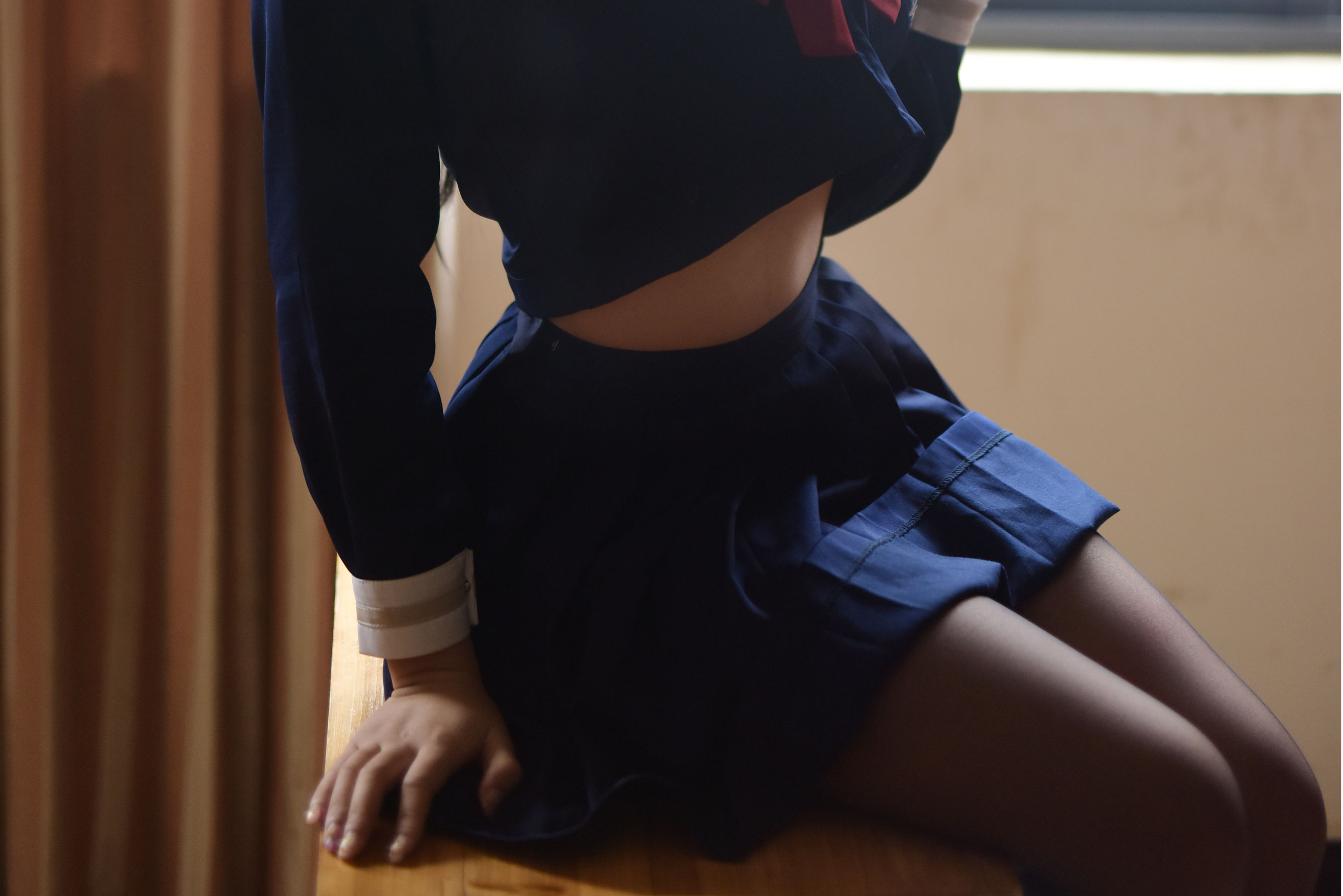 动漫博主九曲Jean JK露脐制服