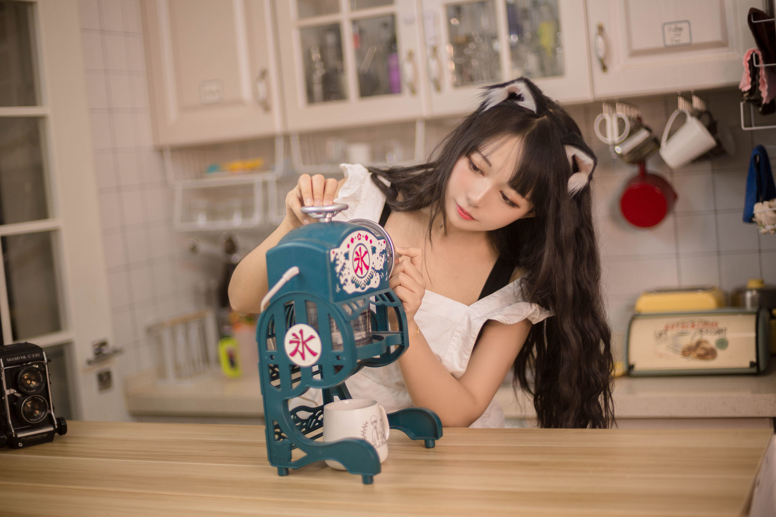 大眼萌妹黑猫猫OvO 厨房