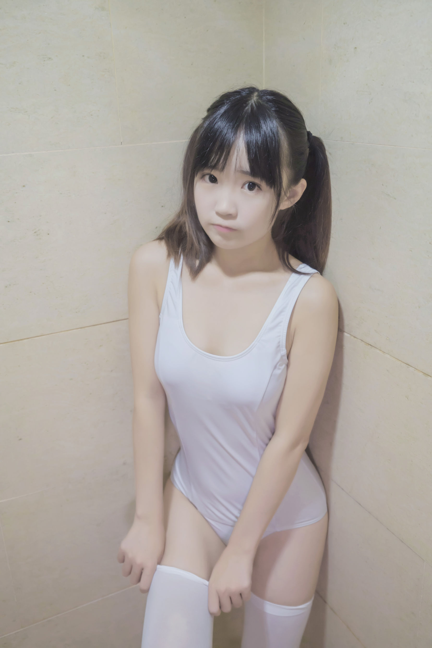 萝莉御子Yumiko 白色死库水