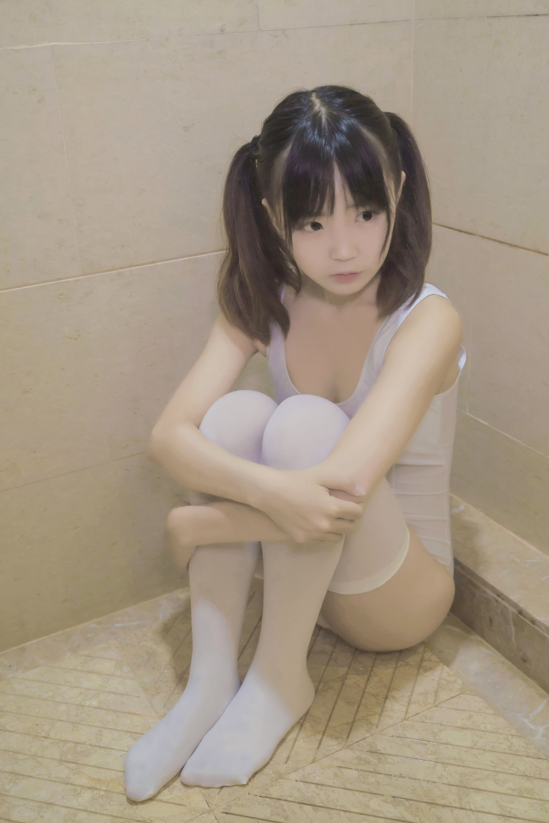 萝莉御子Yumiko 白色死库水