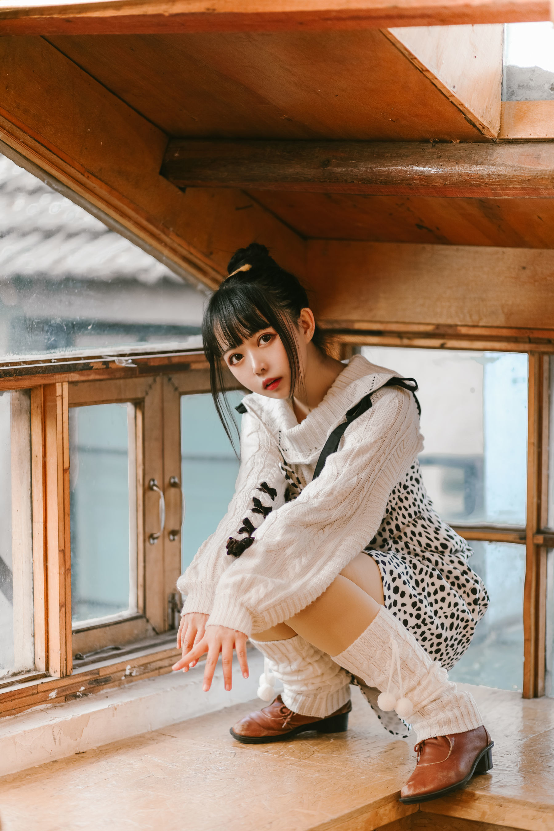 大眼萌妹黑猫猫OvO 少女心事