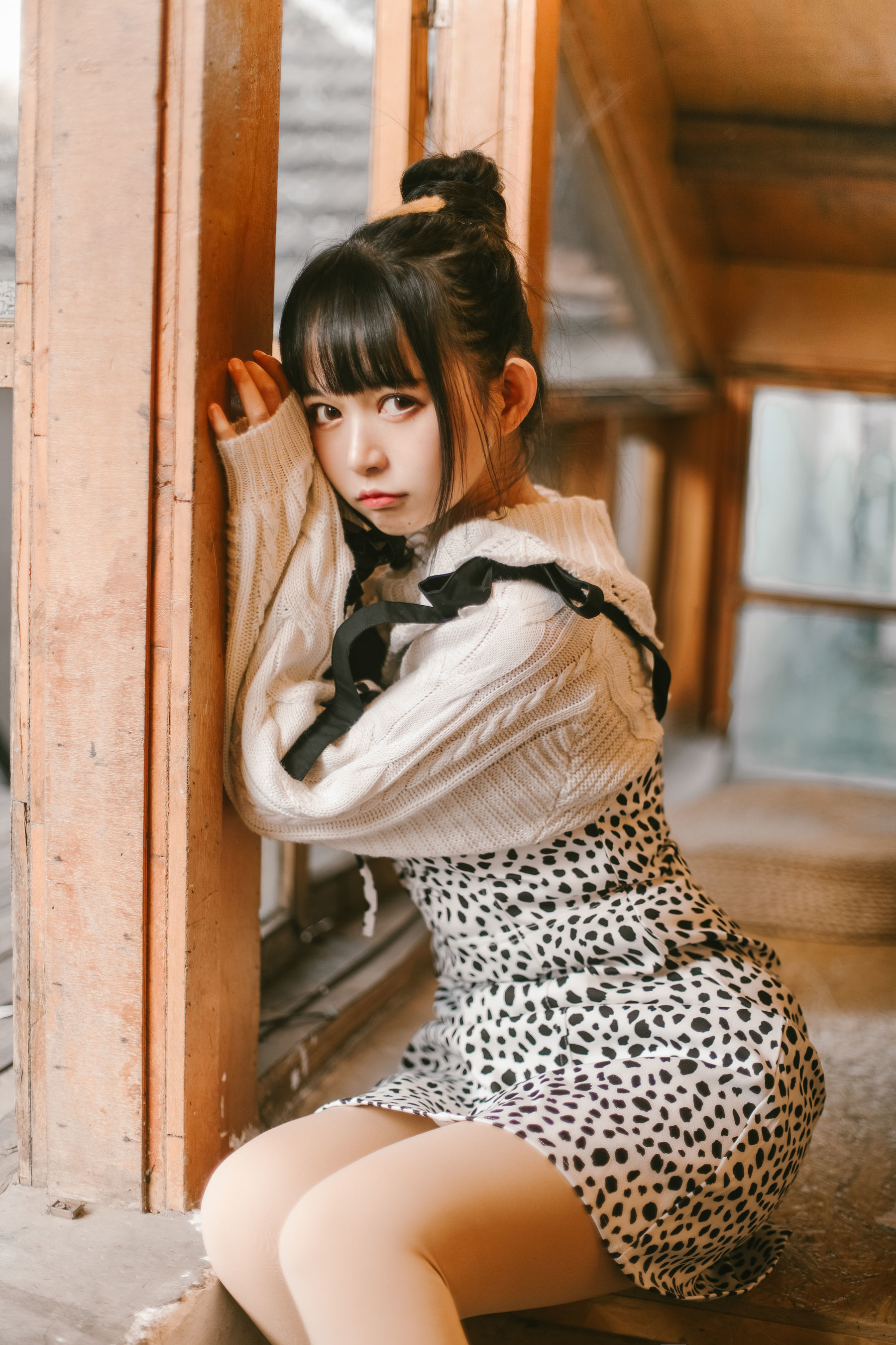 大眼萌妹黑猫猫OvO 少女心事