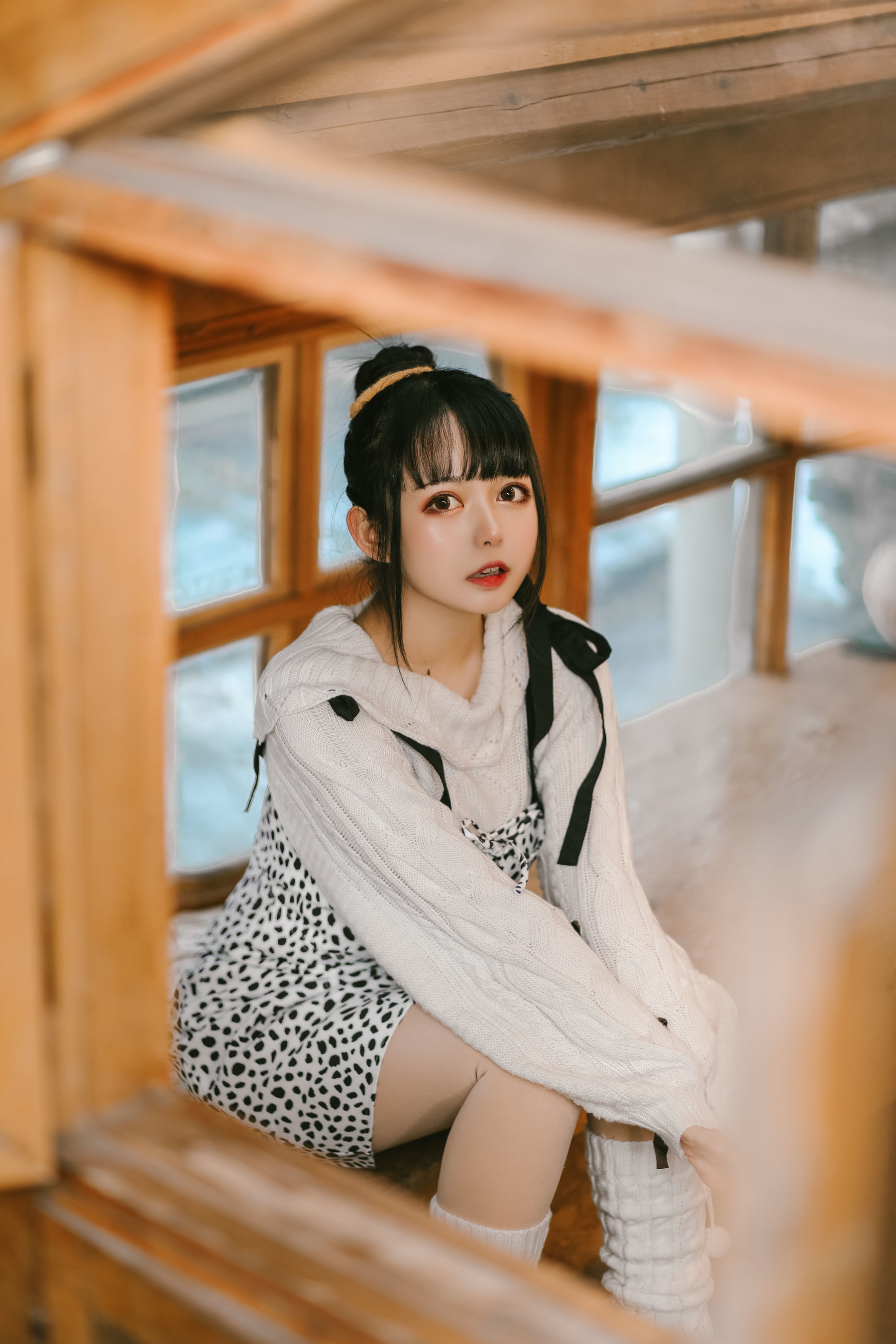 大眼萌妹黑猫猫OvO 少女心事