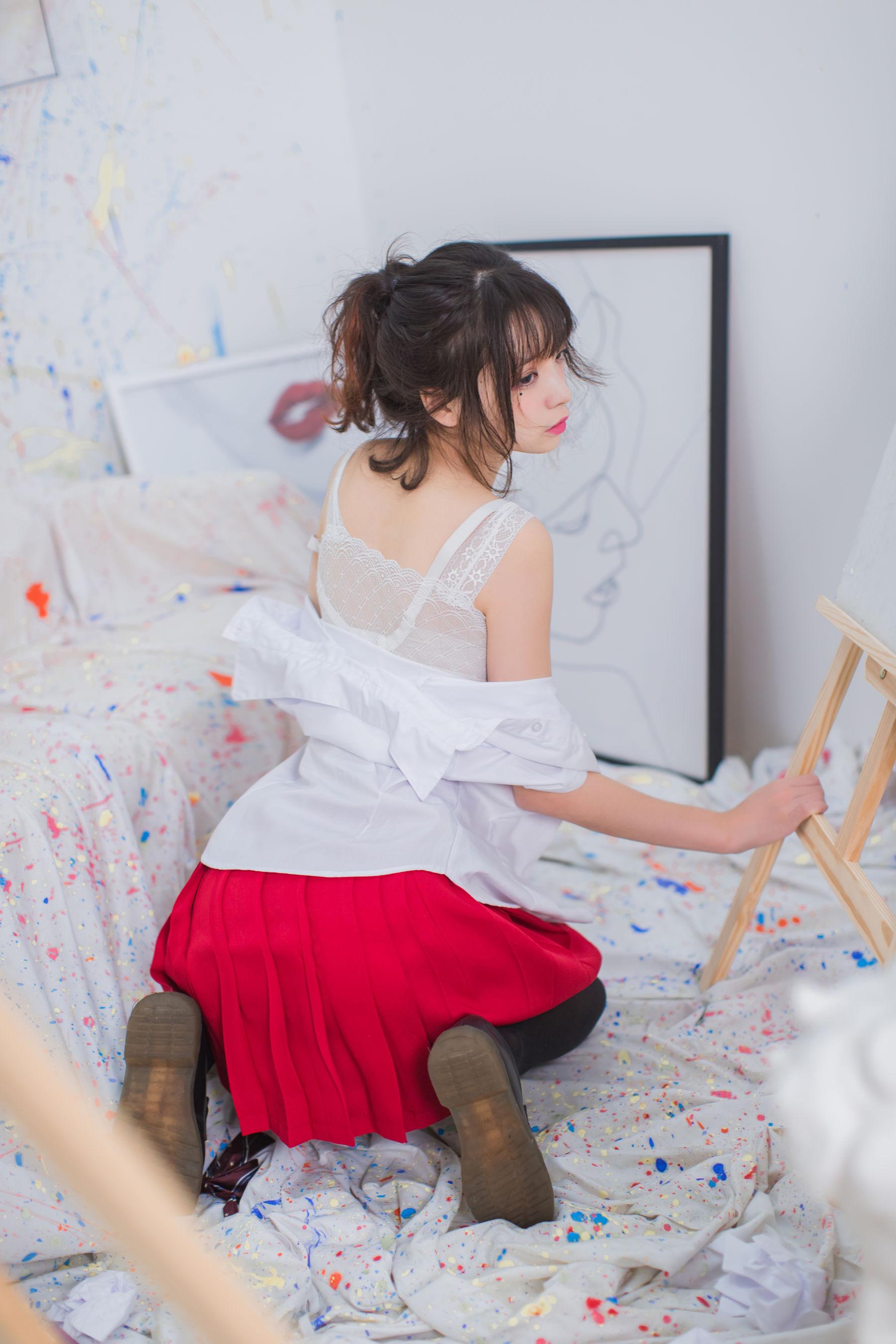 疯猫ss 画室JK少女