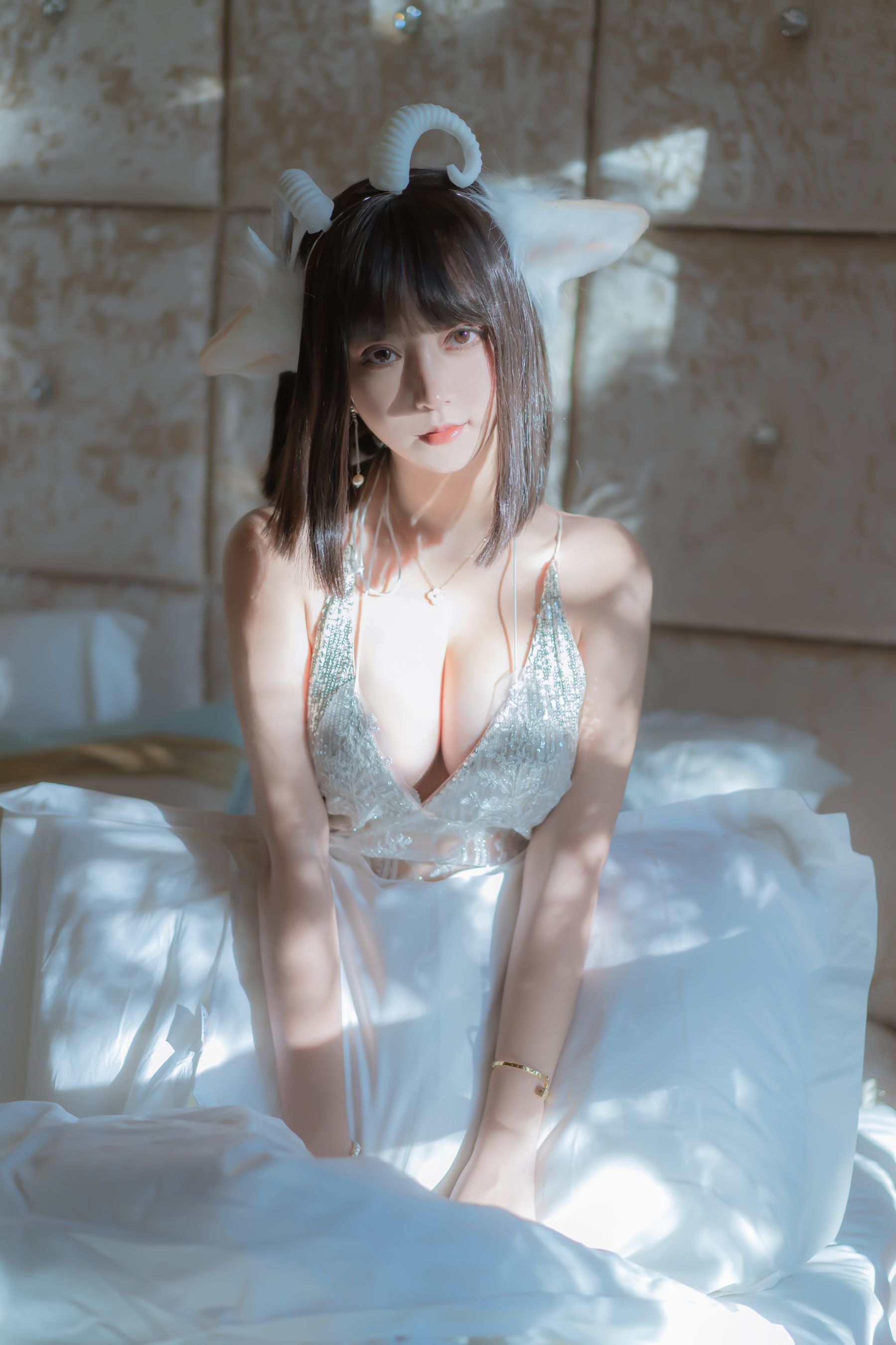 斗鱼米线线sama写真 喵小羊