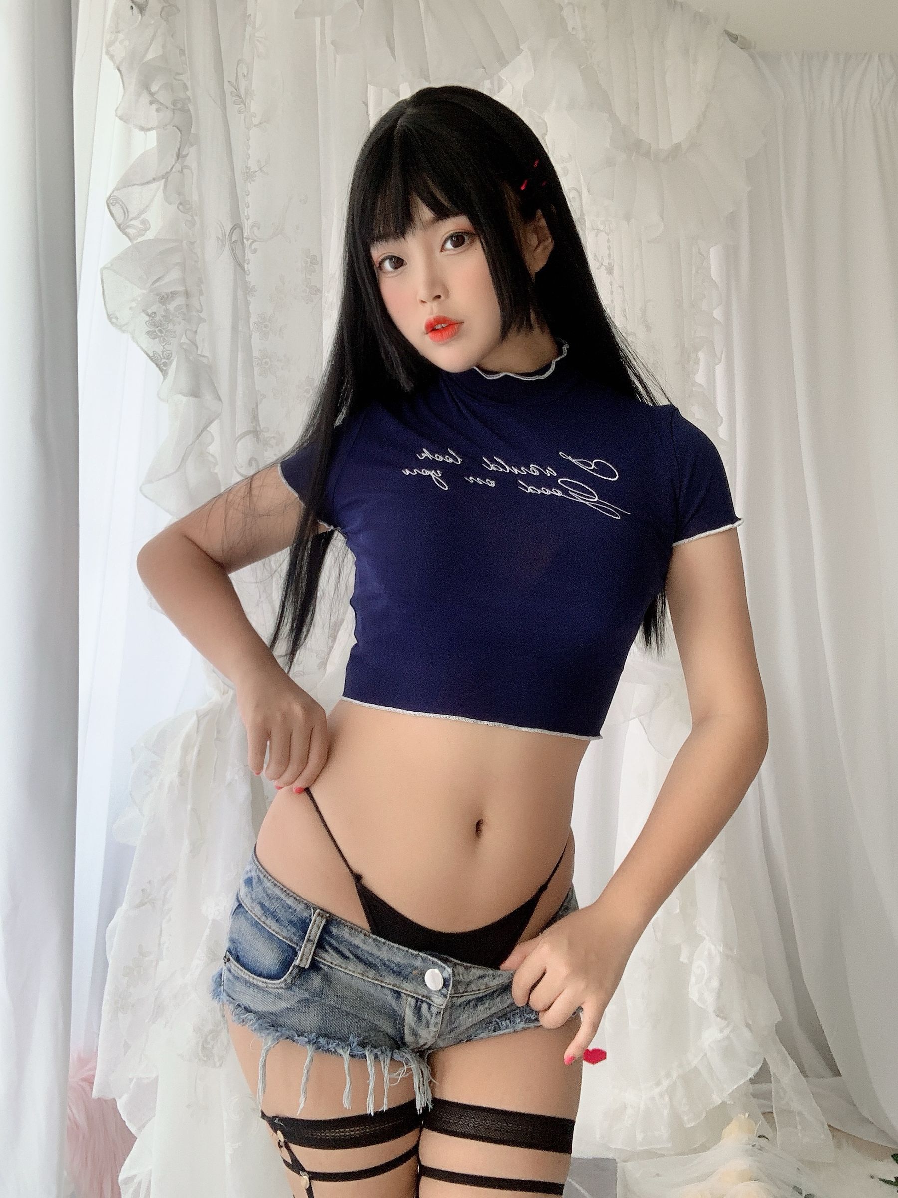 萌系小姐姐-白烨- bad girl
