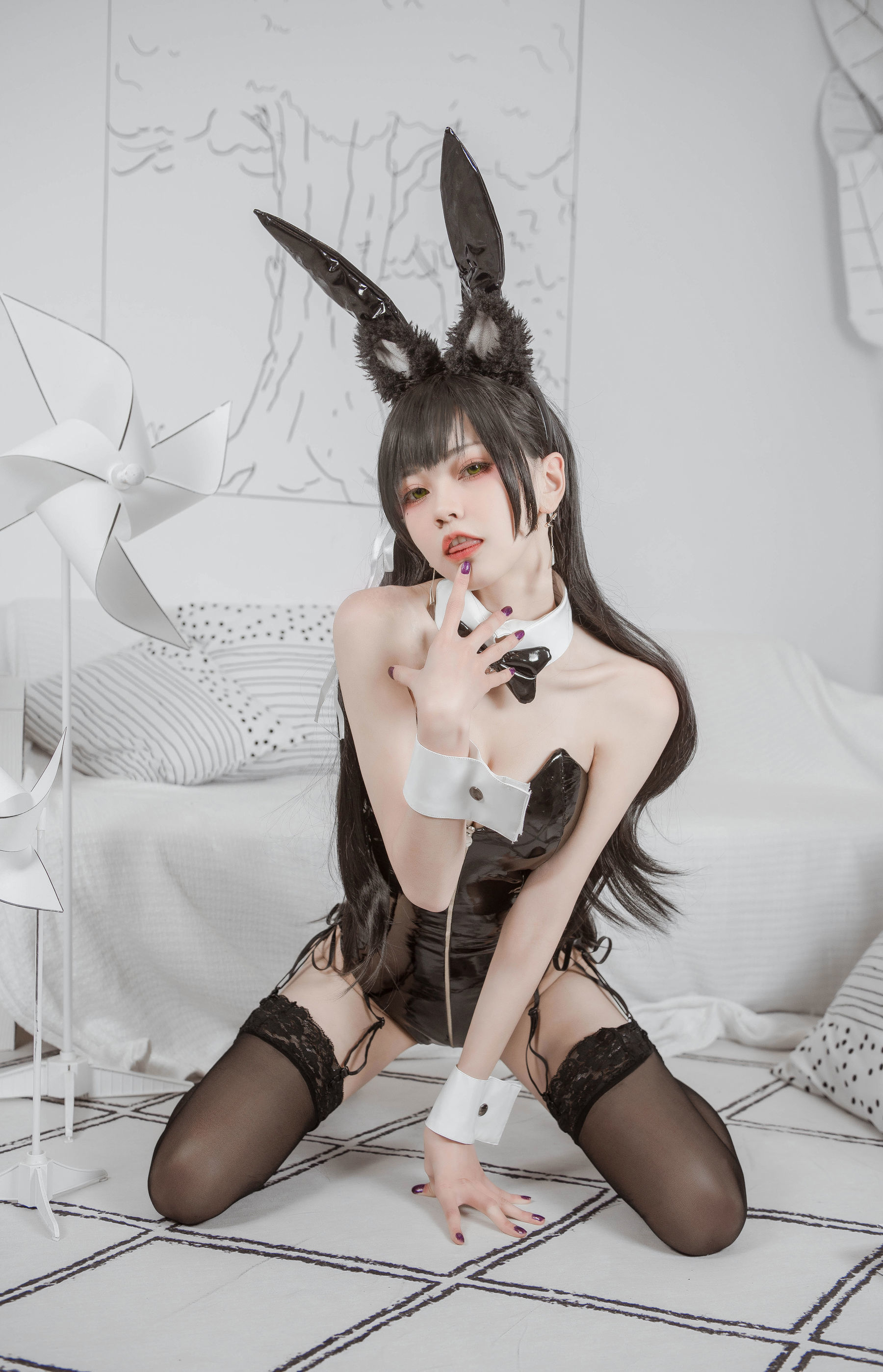 小妖精你的负卿 爱宕兔女郎