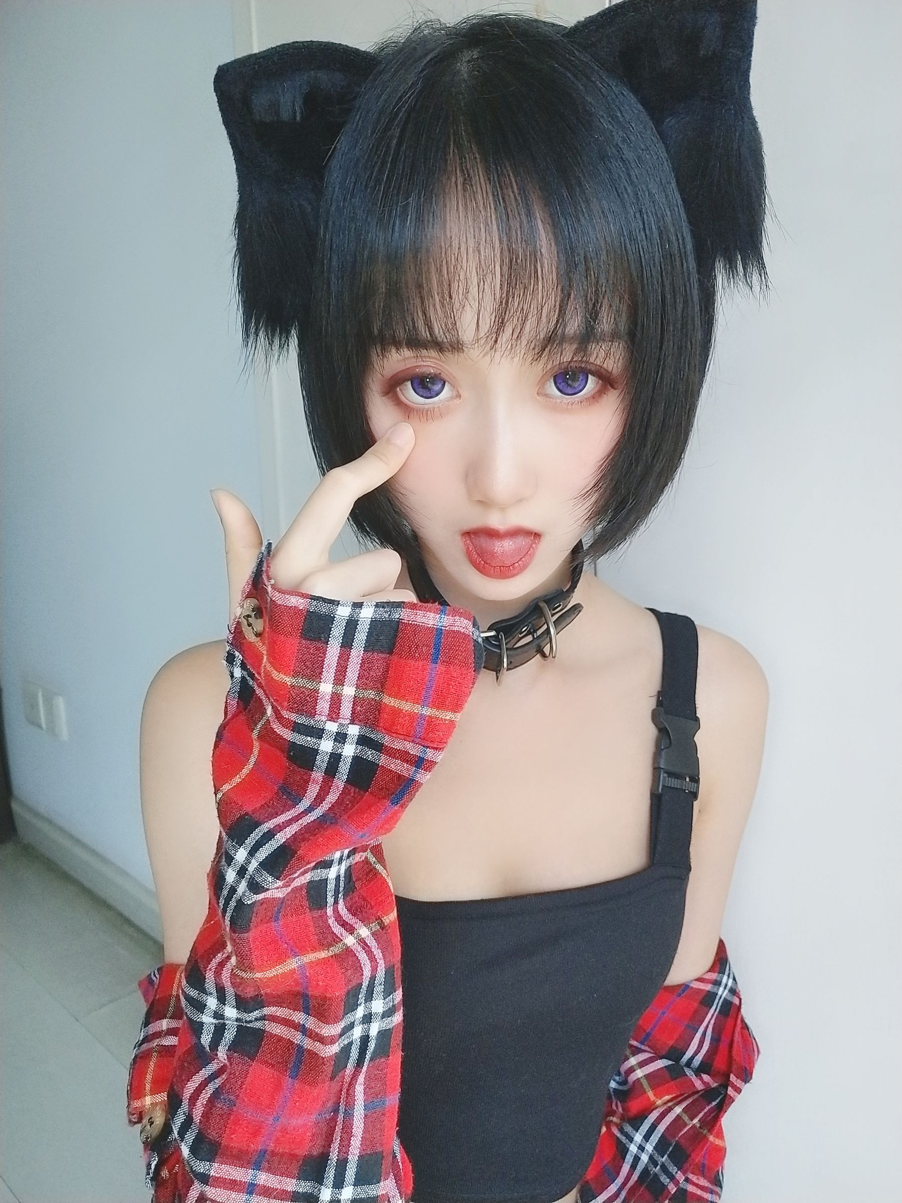 萌系小姐姐木绵绵OwO 不良猫