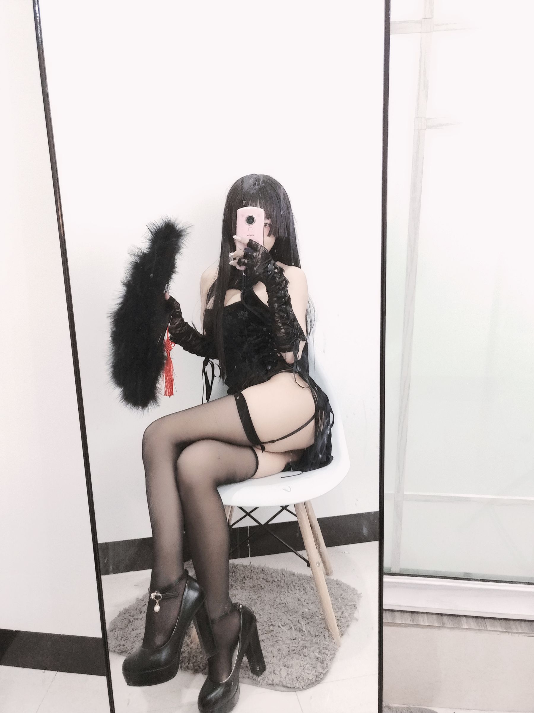 白嫩美少女鬼畜瑶 黑色旗袍