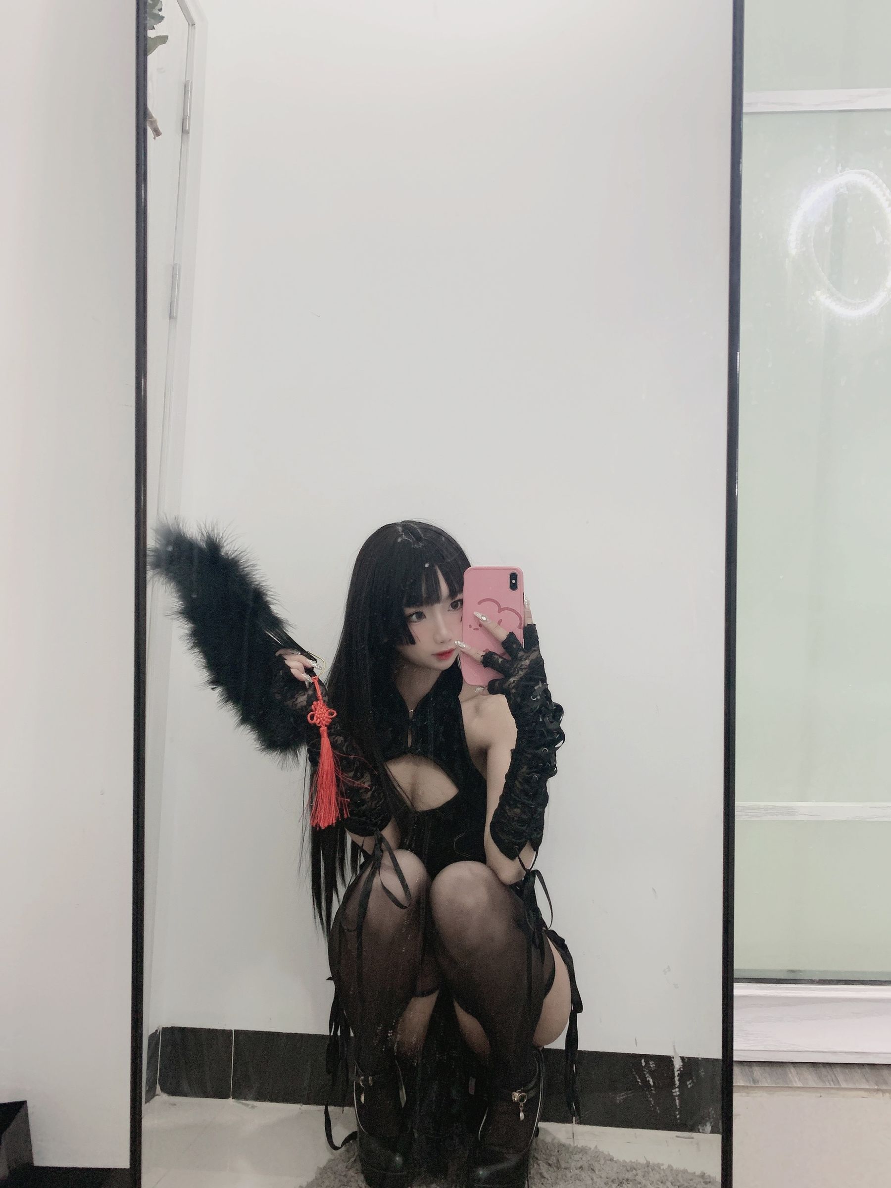 白嫩美少女鬼畜瑶 黑色旗袍