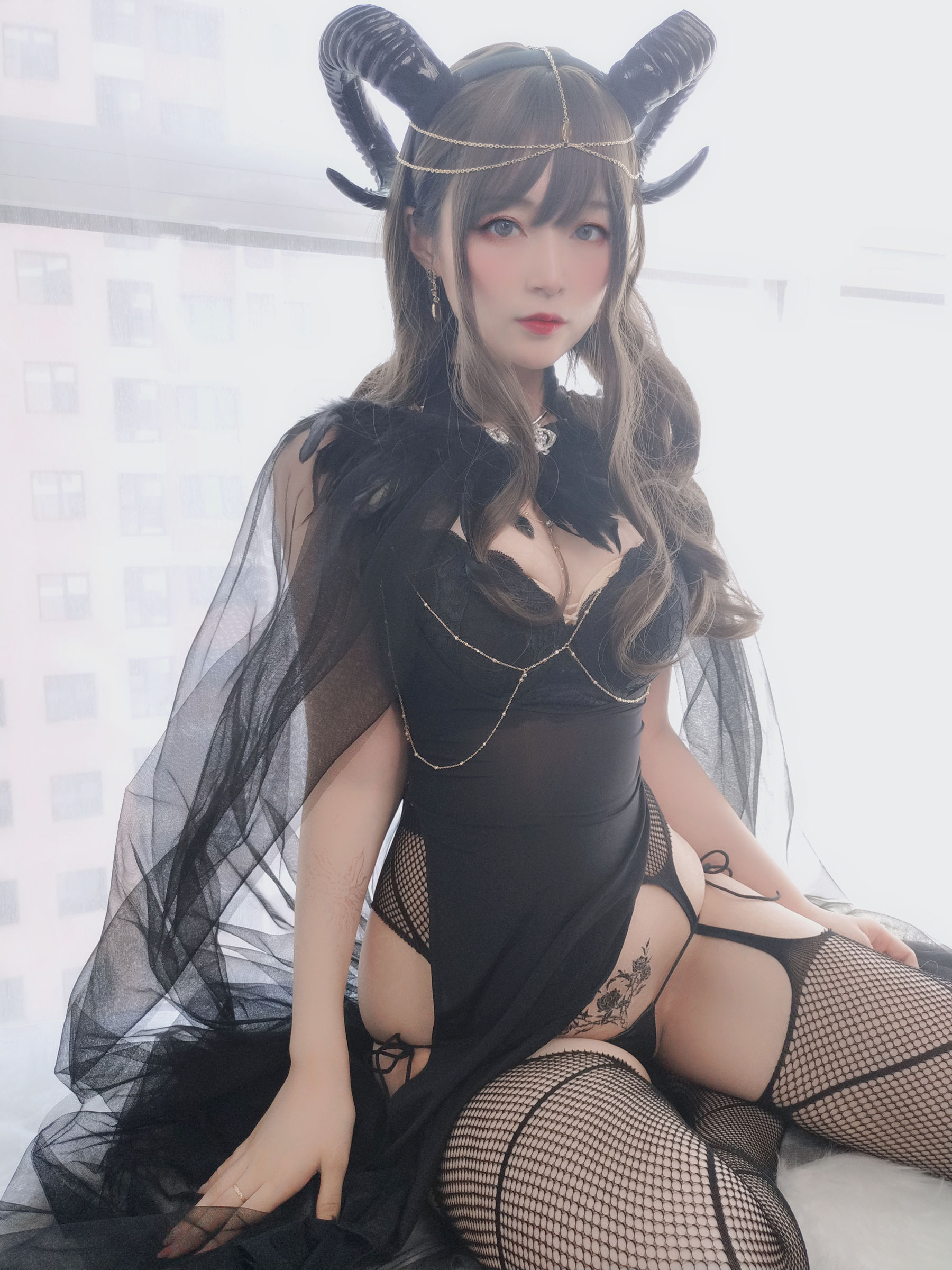 Coser小姐姐白银 黑山魅魔