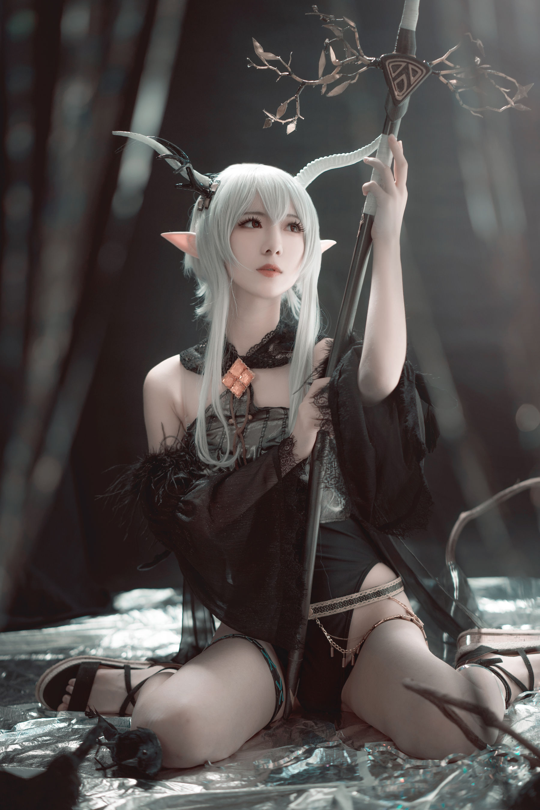 小姐姐弥音音ww 明日方舟 闪灵